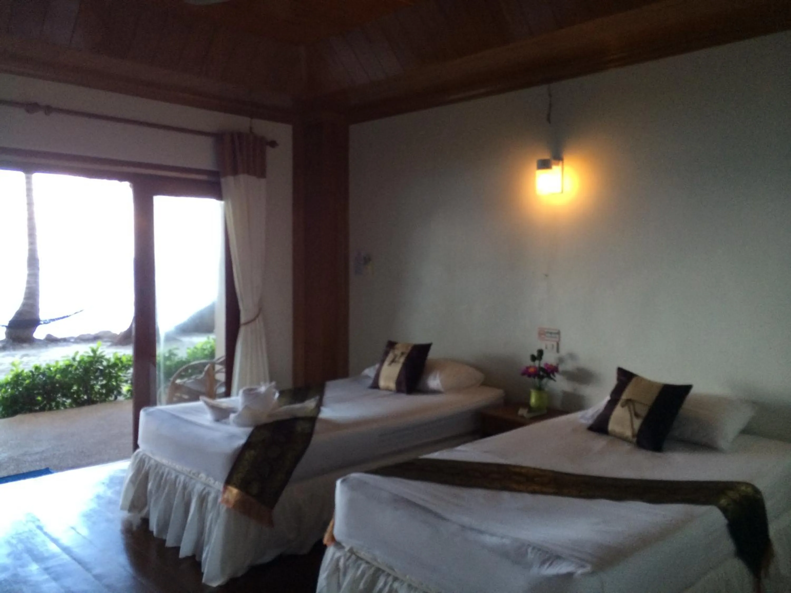 Bed in Haad Khuad Resort