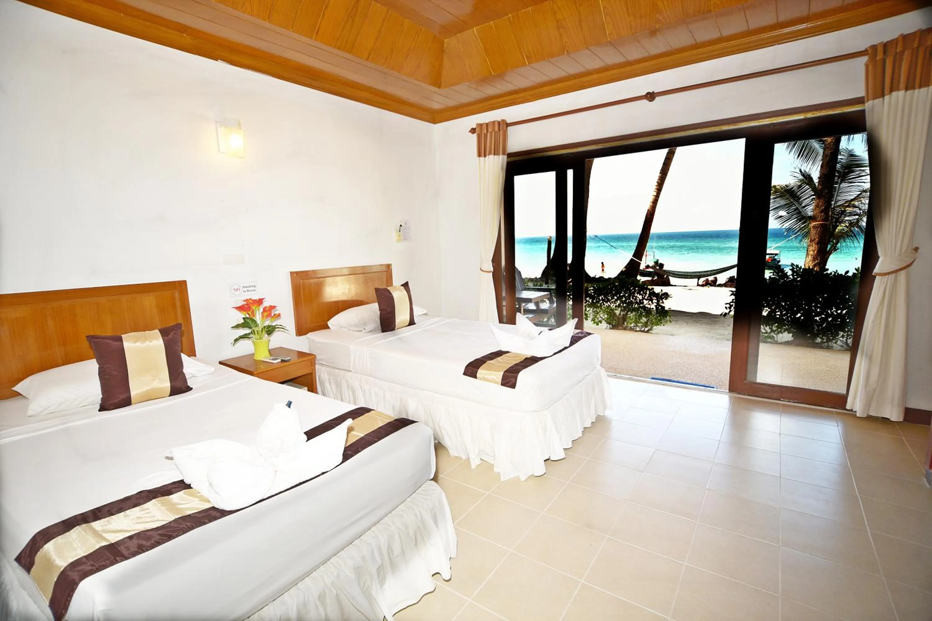 Bedroom in Haad Khuad Resort