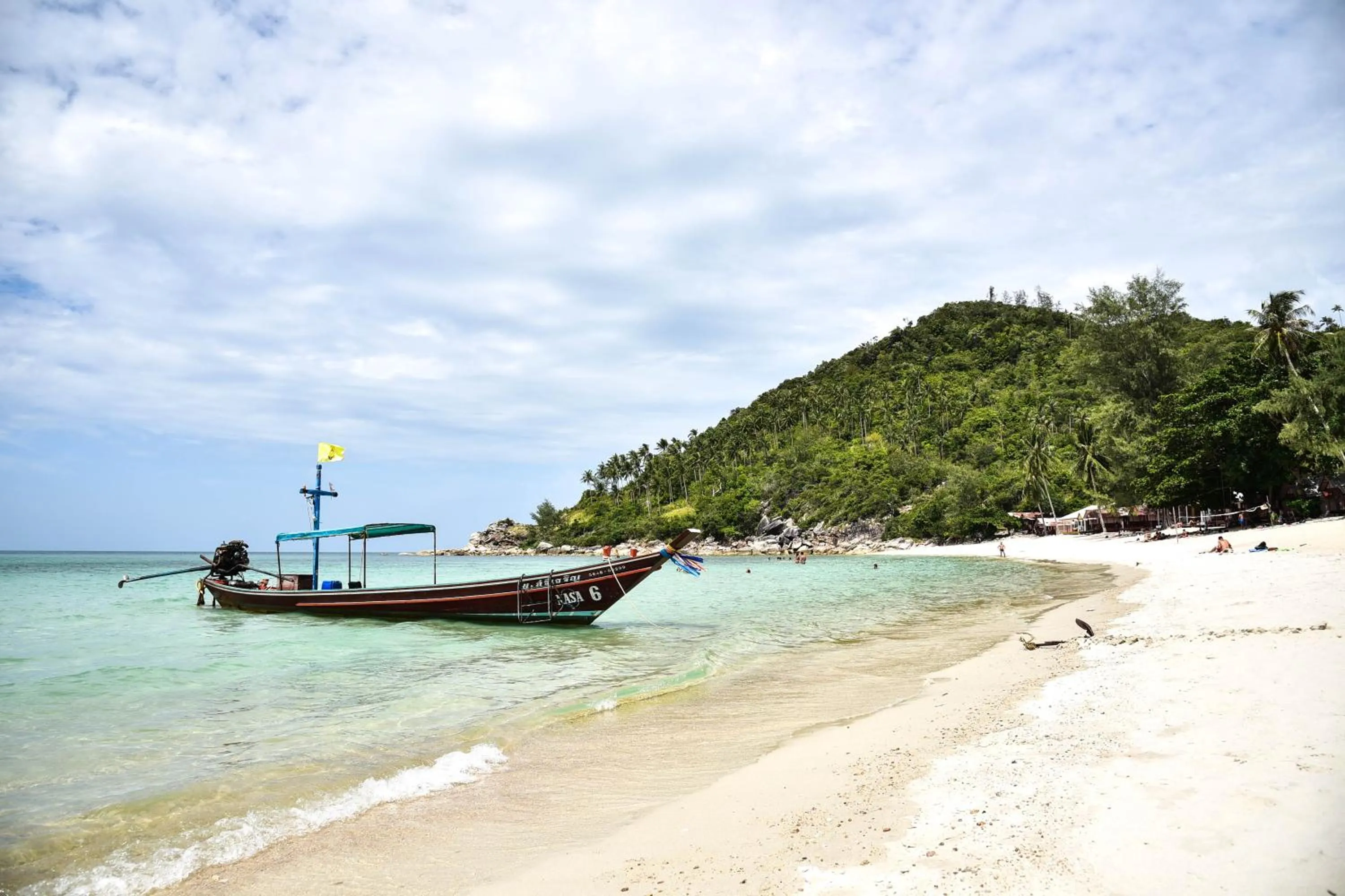 Beach in Haad Khuad Resort