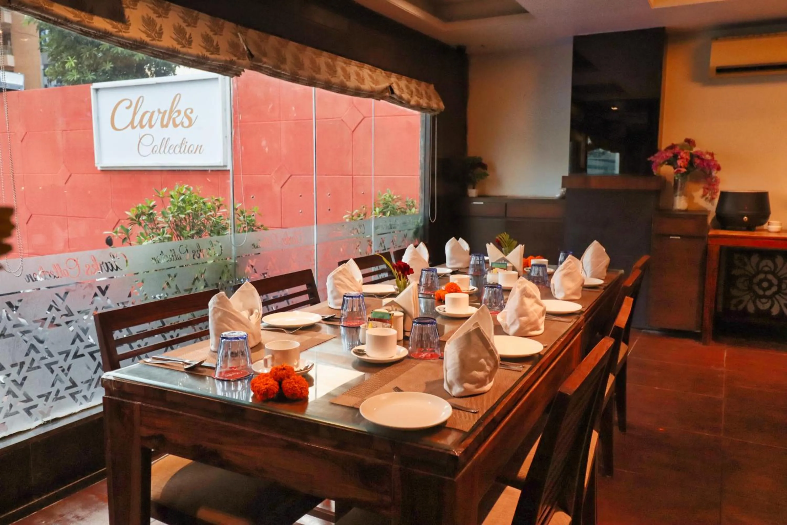 Dining area in Hotel Clarks Collection Vadodara