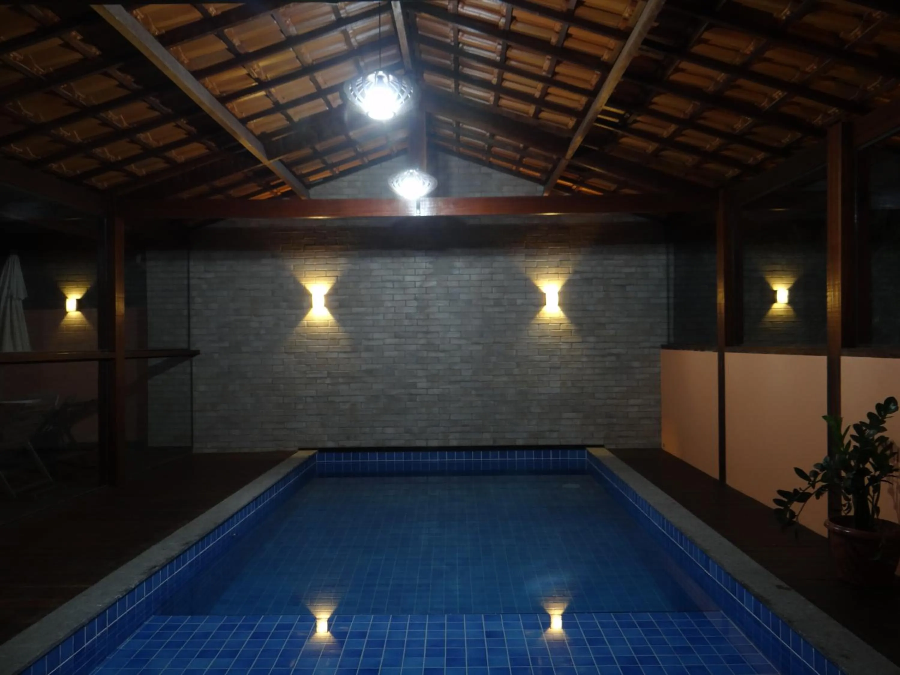 Swimming pool in Pousada Banana Cipó