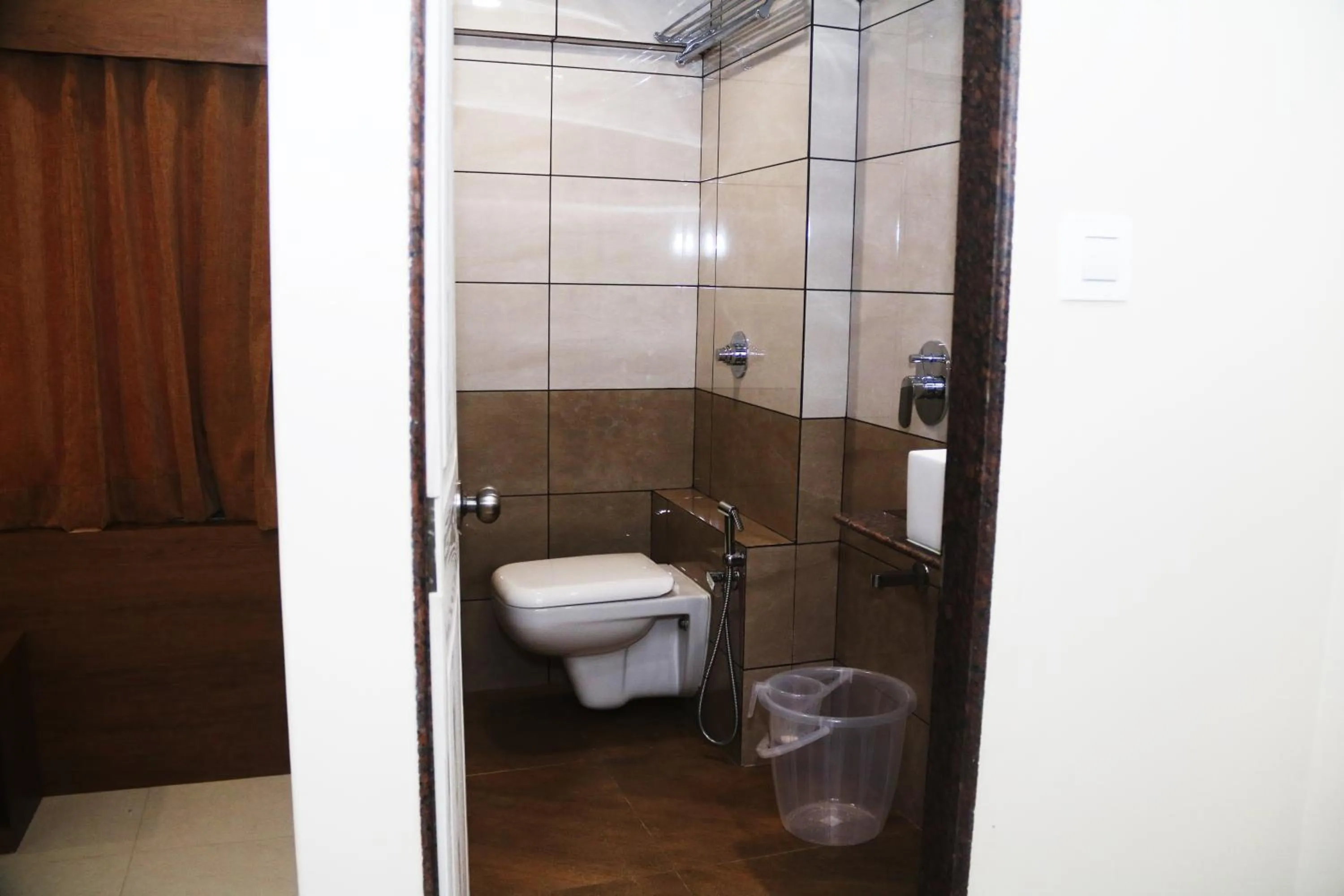 Bathroom in Hotel Crystal Luxury Inn- Bandra