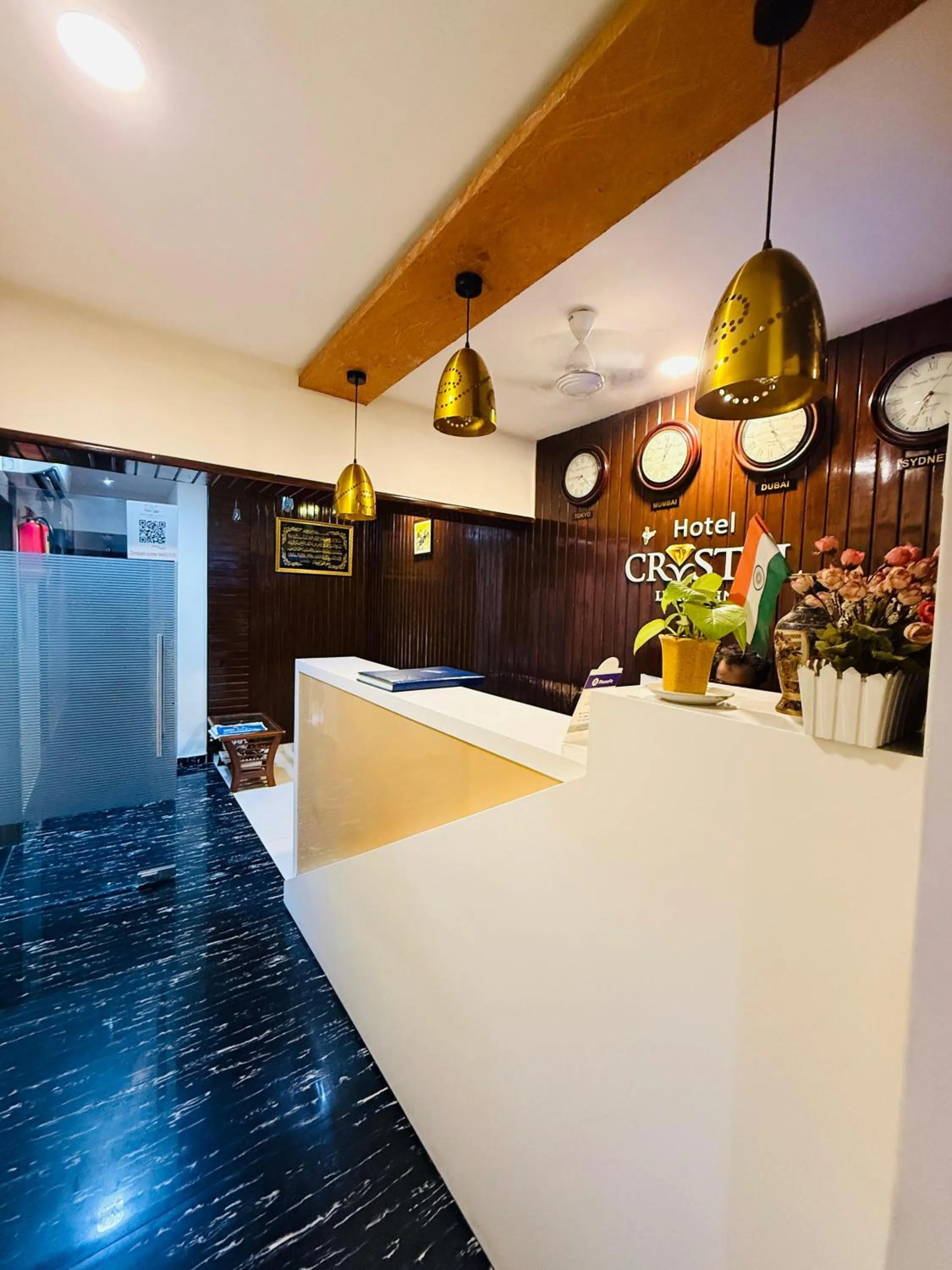 Lobby or reception in Hotel Crystal Luxury Inn- Bandra