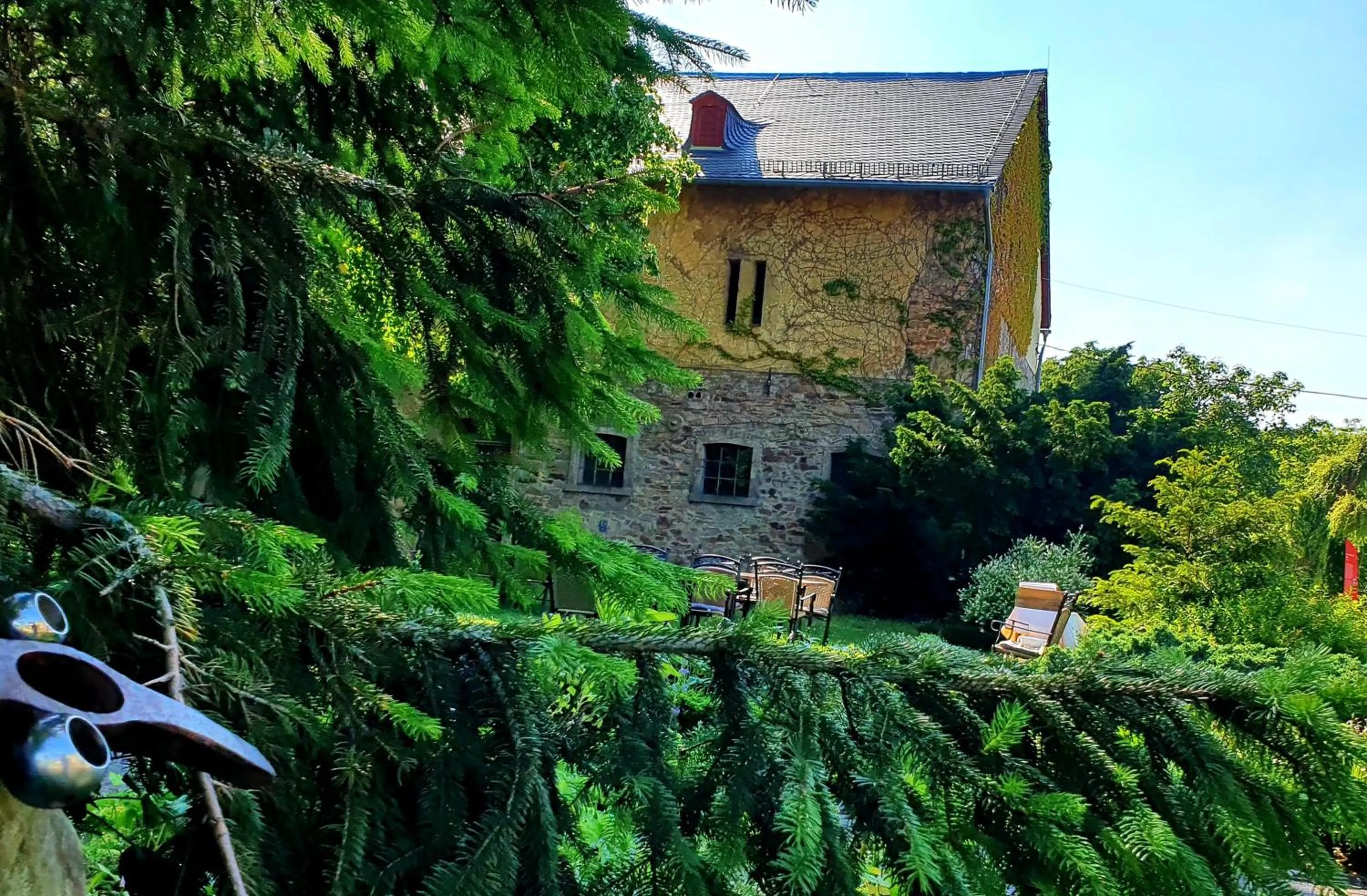 Property building in Jagdschloss Hotel Niederwald