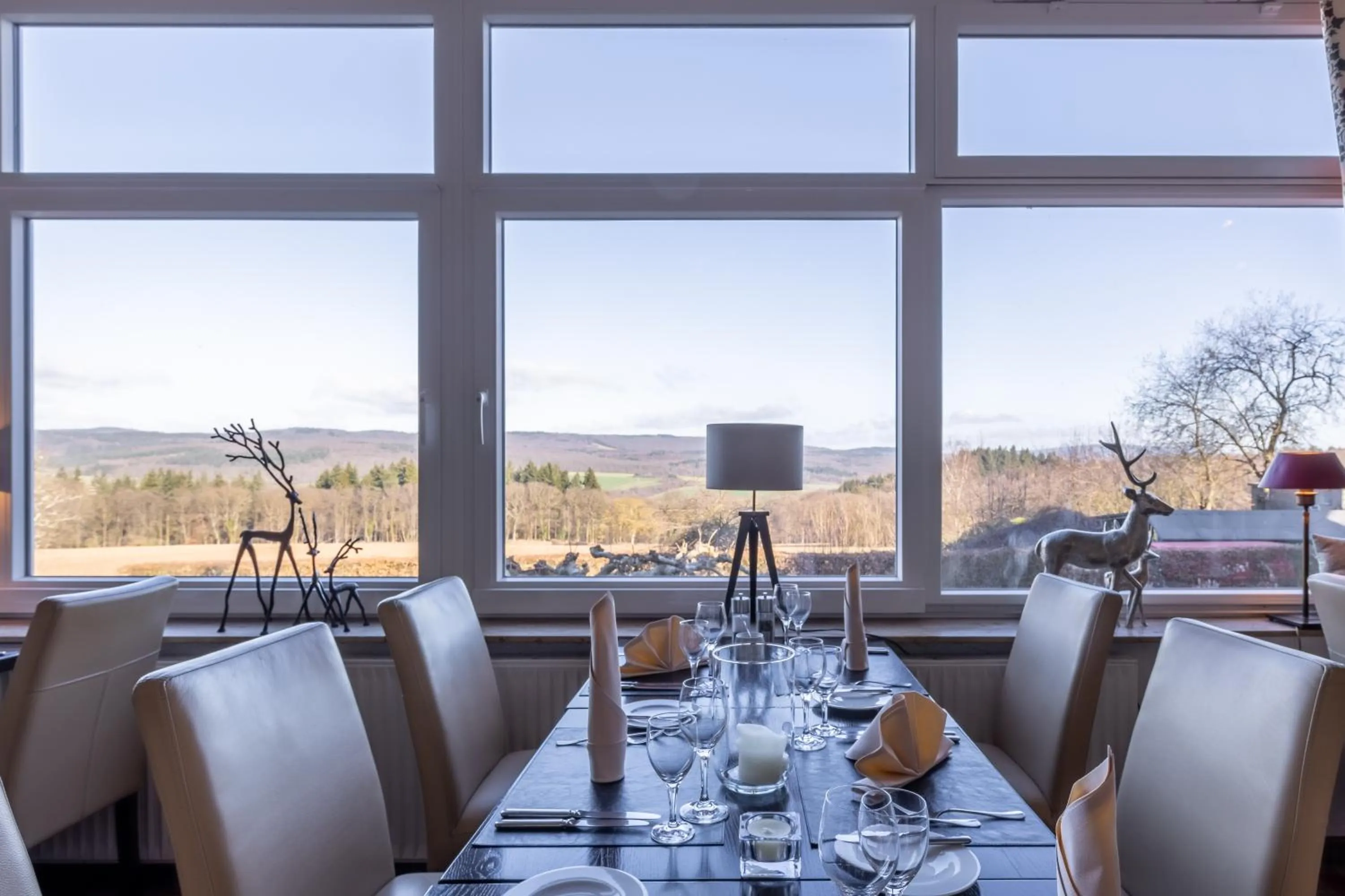 Restaurant/places to eat in Jagdschloss Hotel Niederwald