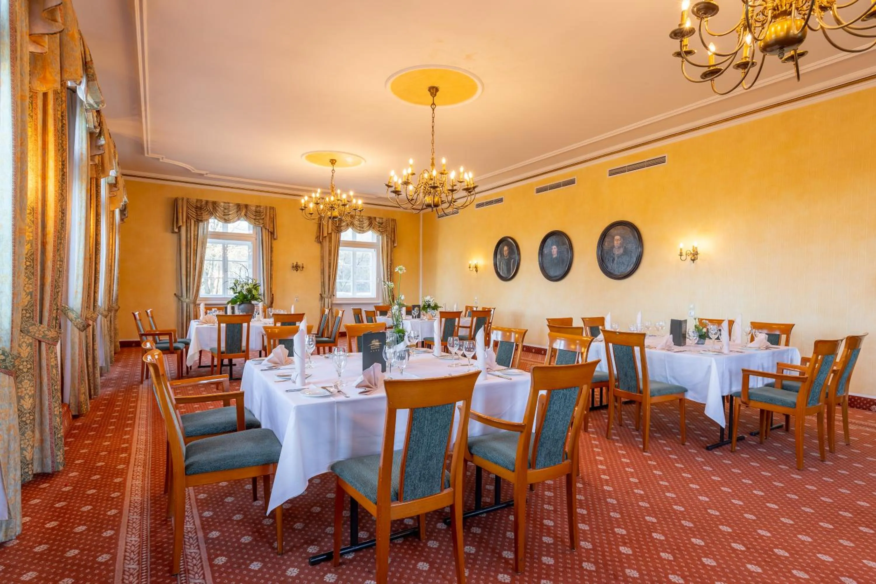 Banquet/Function facilities in Jagdschloss Hotel Niederwald