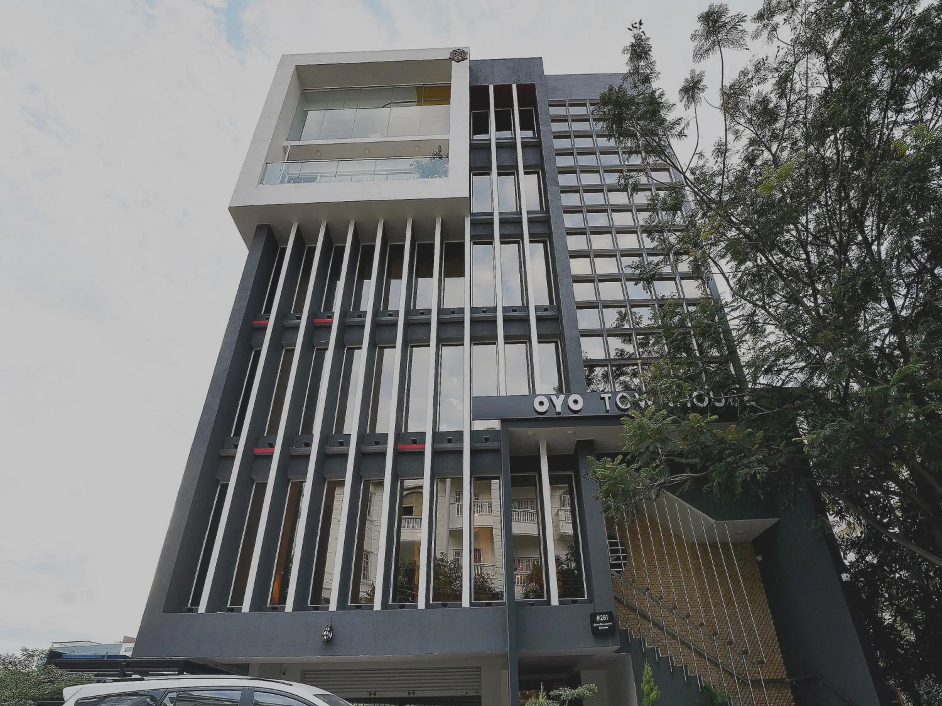 Facade/entrance in Super Townhouse Spruce Hotels Bellandur