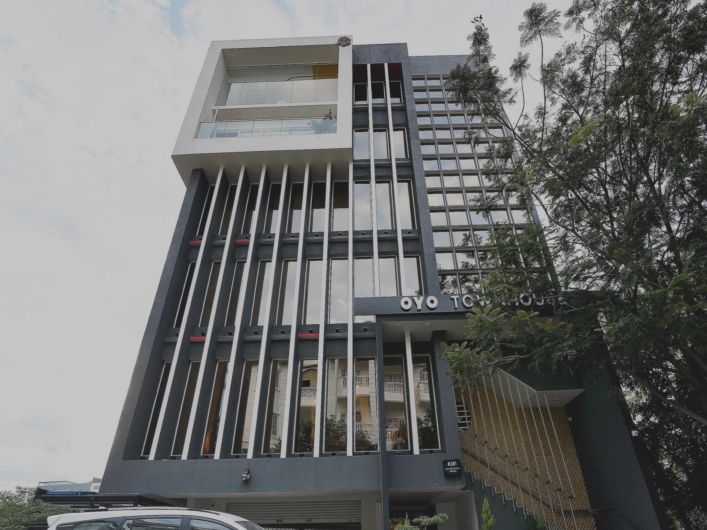 Facade/entrance in Super Townhouse Spruce Hotels Bellandur