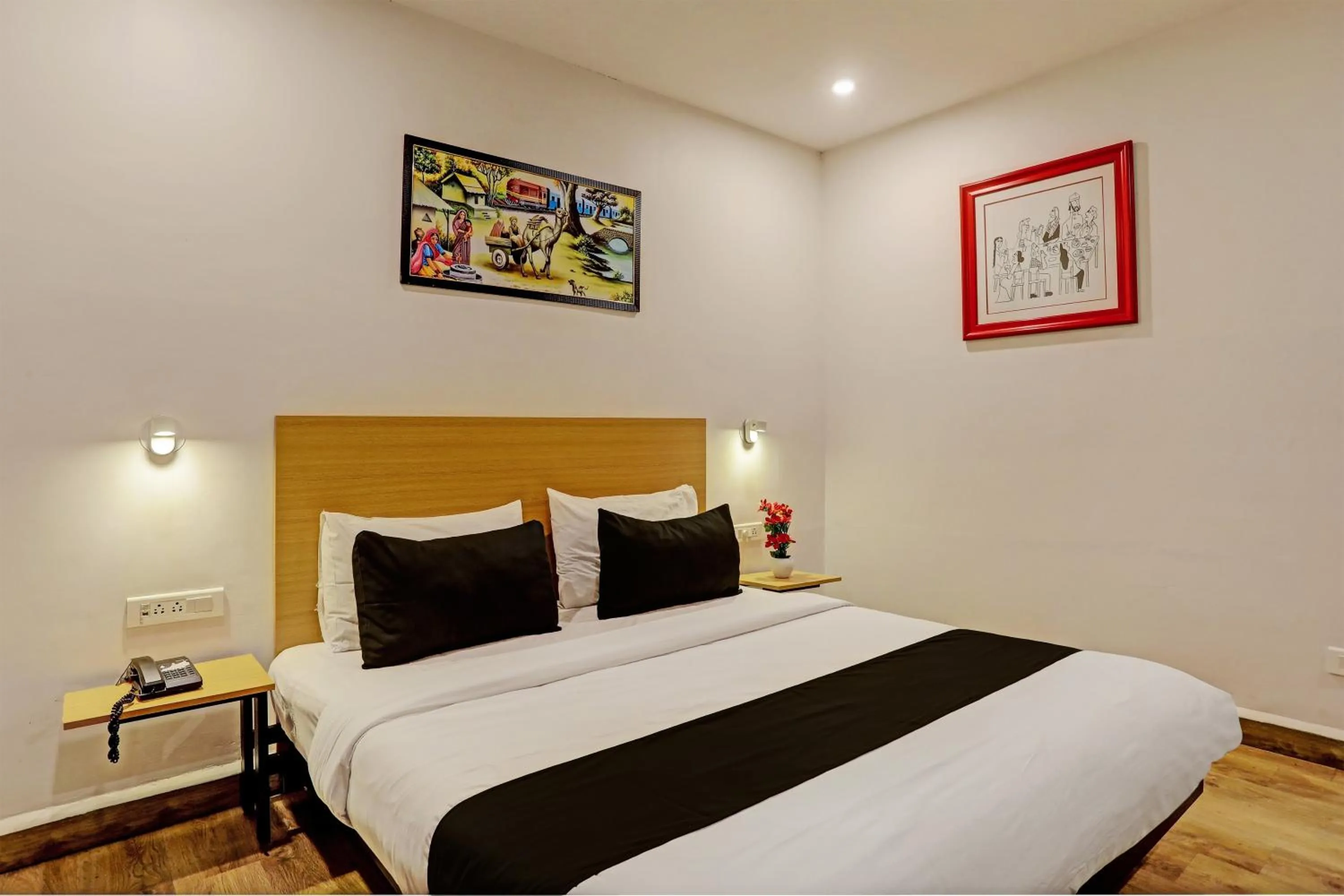 Bedroom, Bed in Super Townhouse Swain Heritage