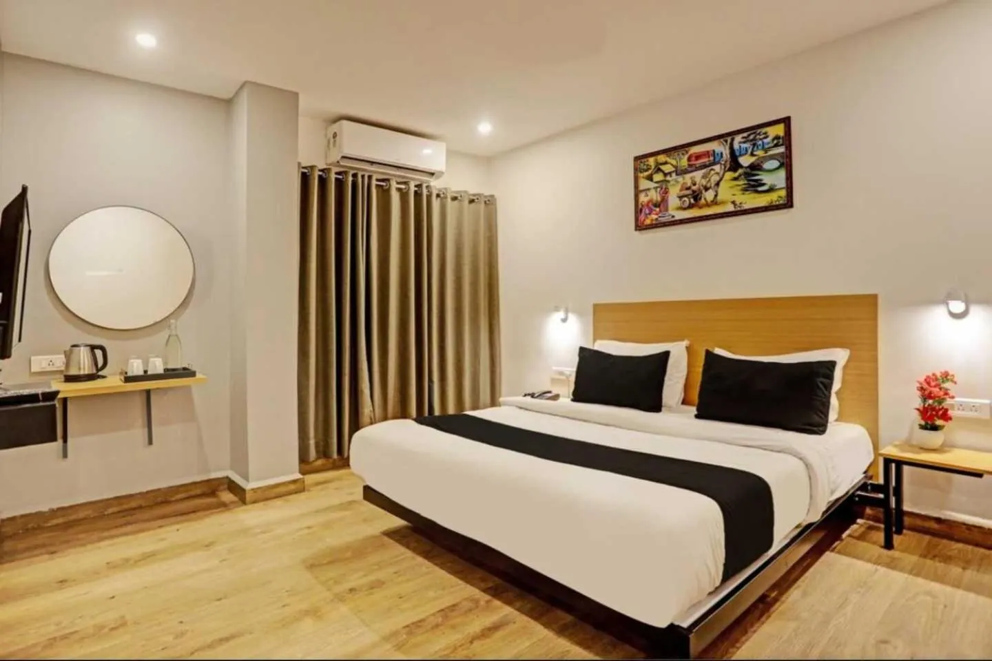 Bedroom, Bed in Super Townhouse Swain Heritage