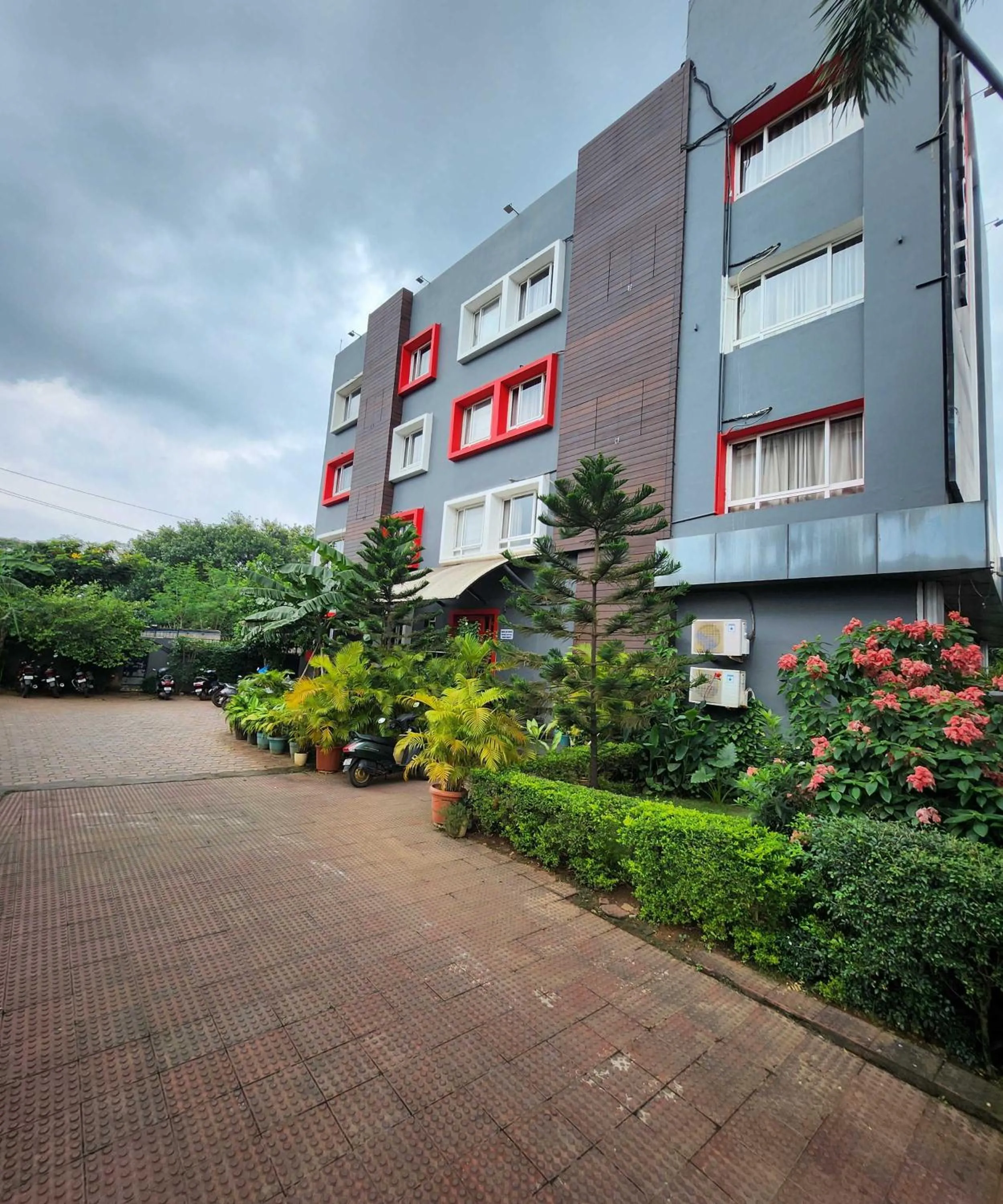 On site in Super Townhouse Swain Heritage