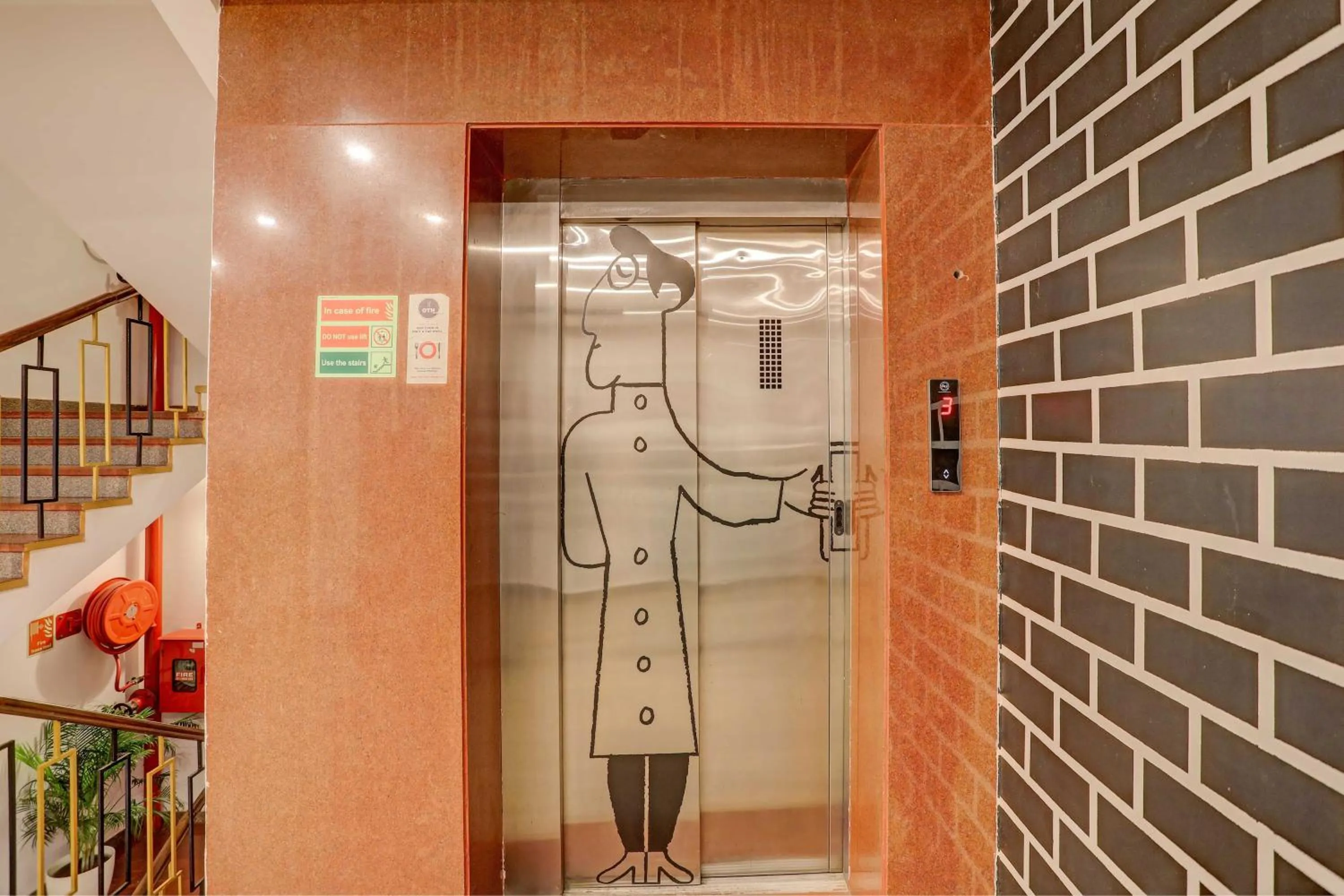 Facility for disabled guests in Super Townhouse Swain Heritage