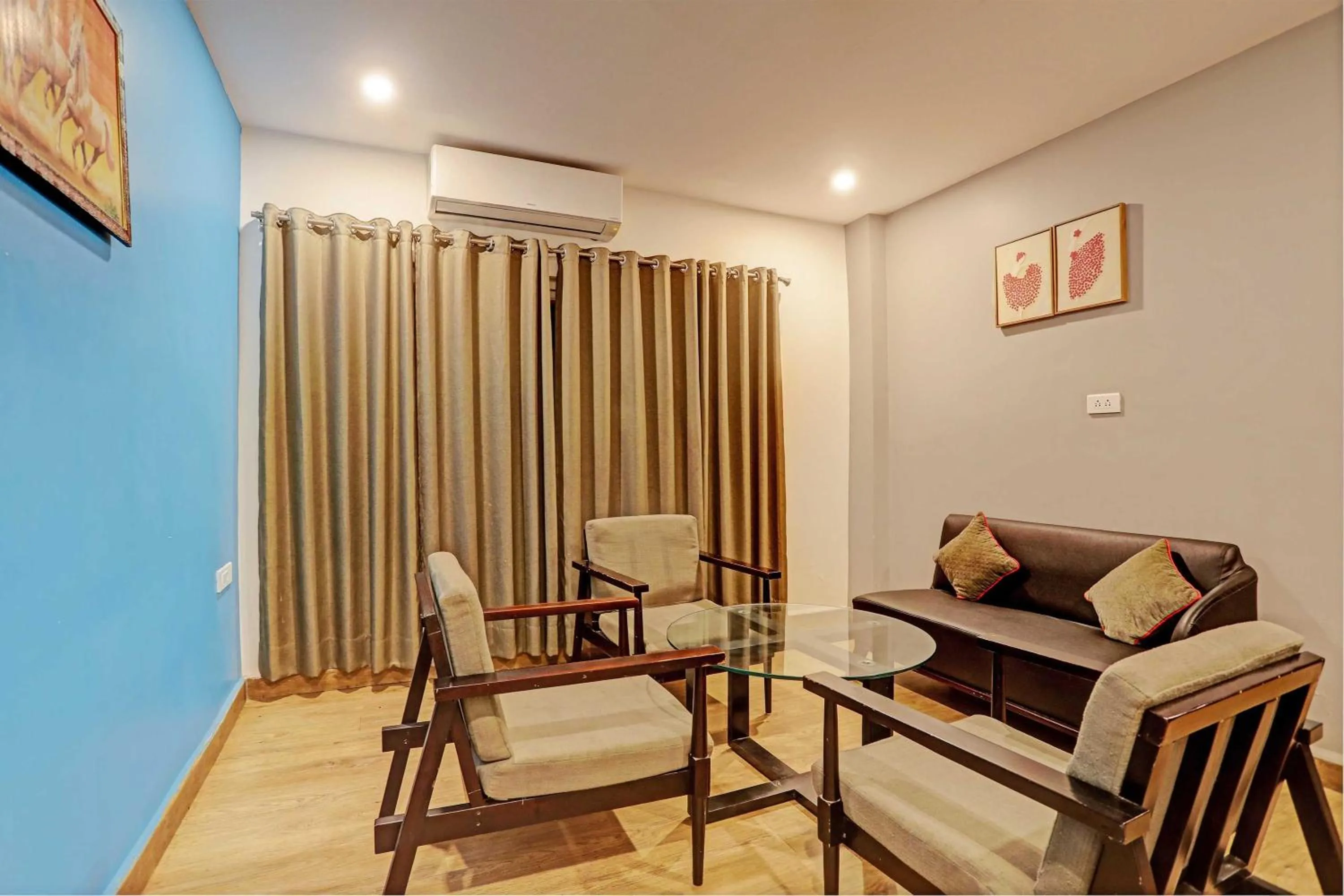 Entertainment in Super Townhouse Swain Heritage