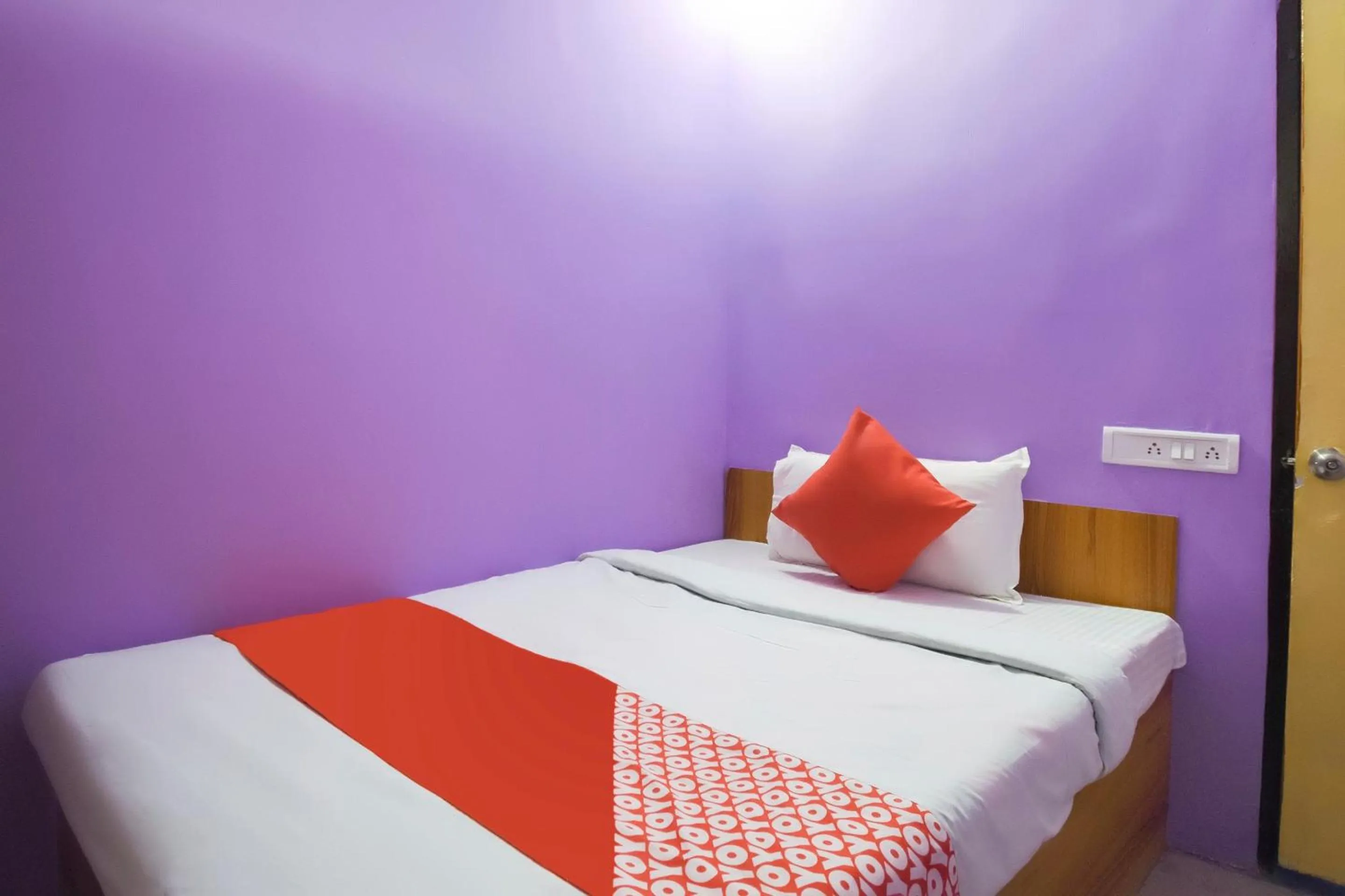 Bedroom, Bed in Hotel O Binayak Inn