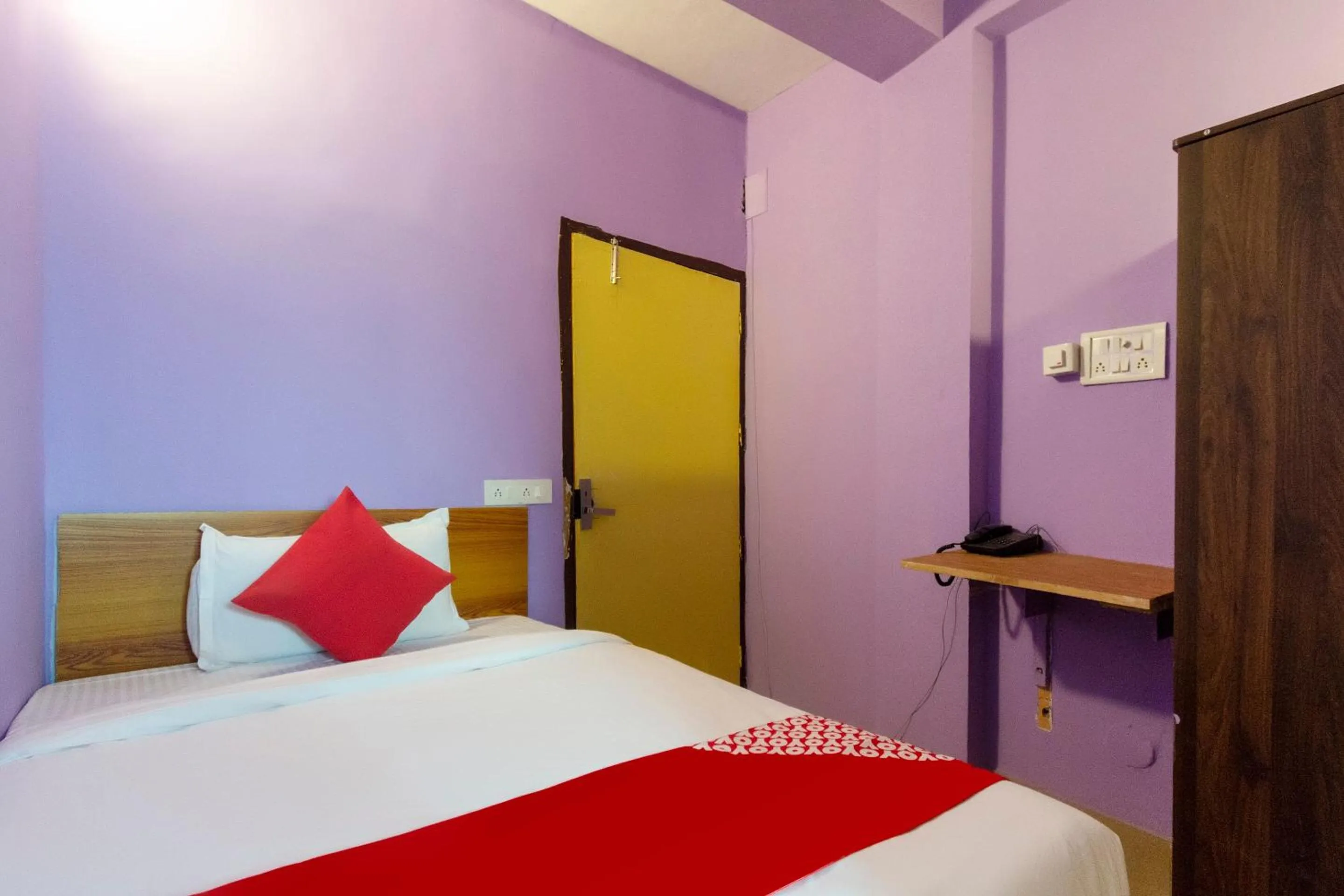 Bedroom, Bed in Hotel O Binayak Inn