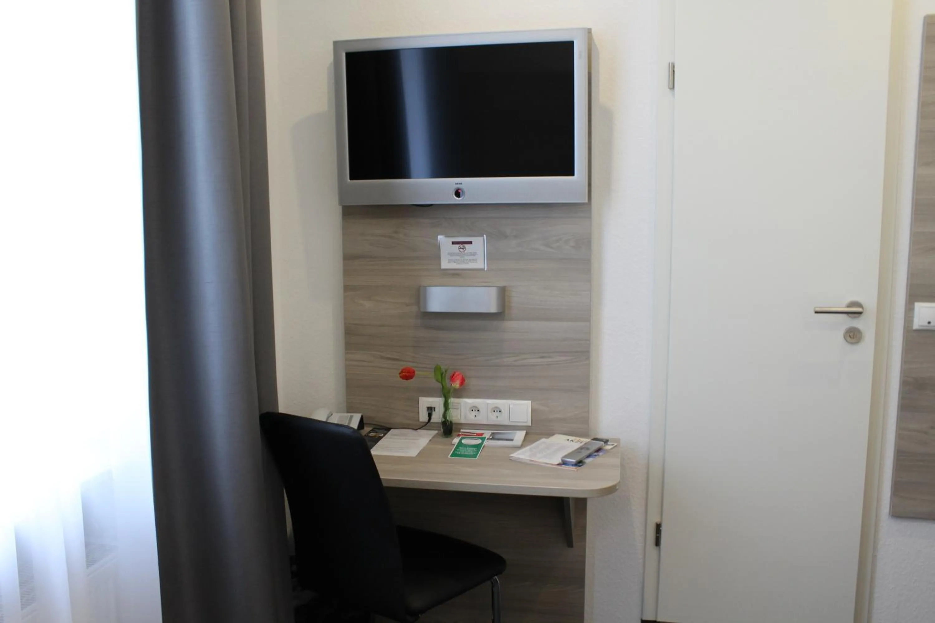 TV and multimedia in Hotel Hohenstaufen