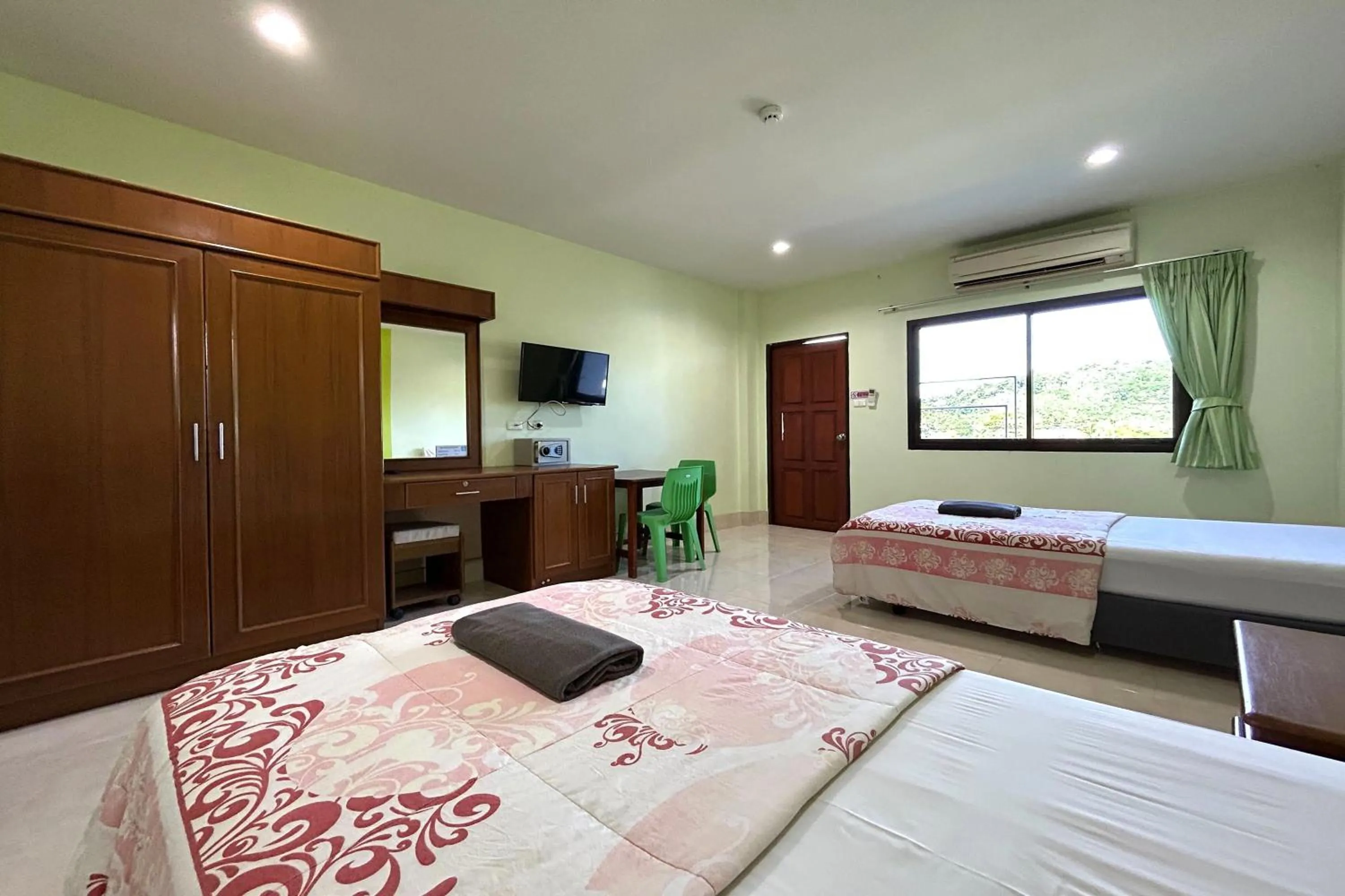 Bed in SB Park Mansion