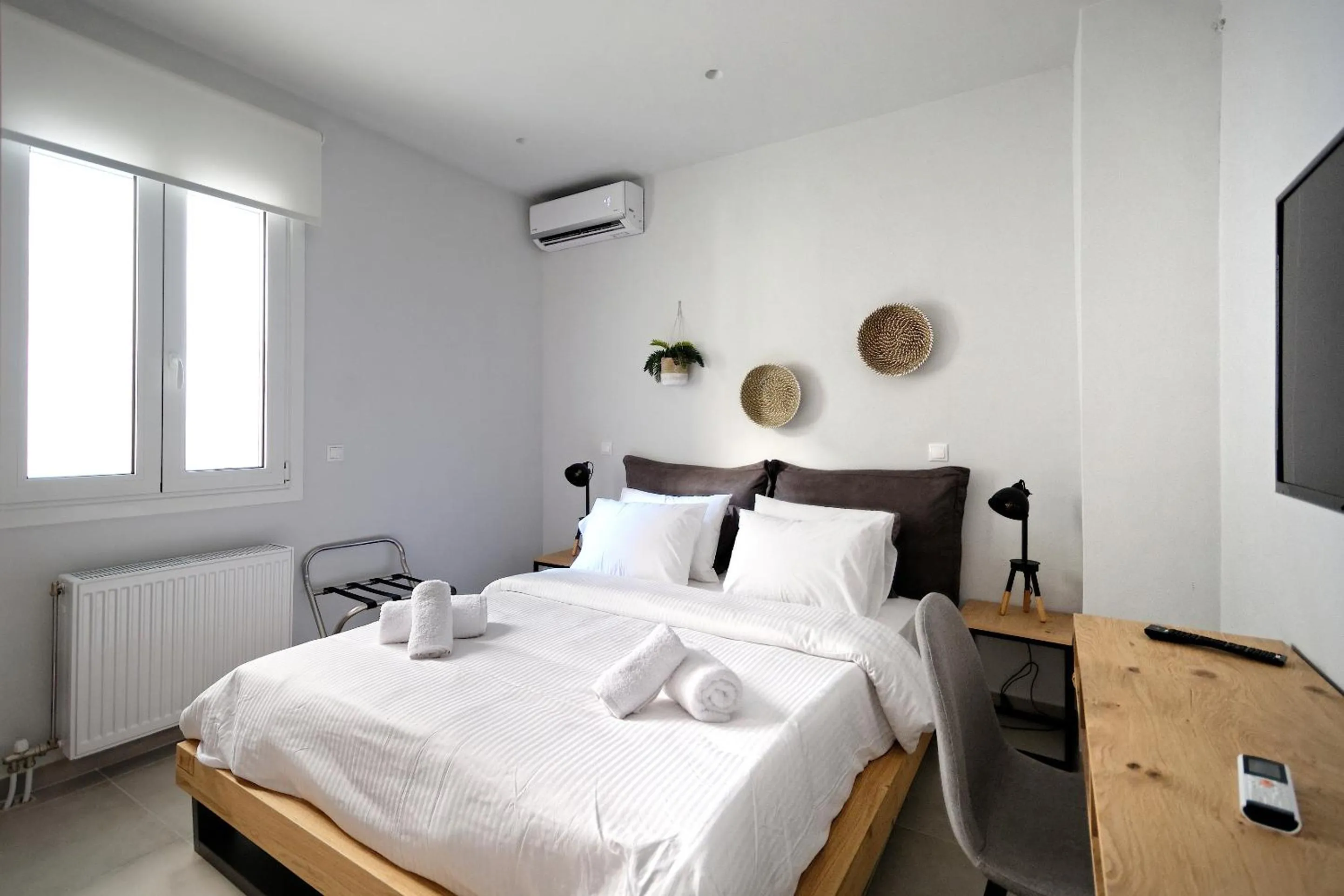 Bed in Poseidon Residence