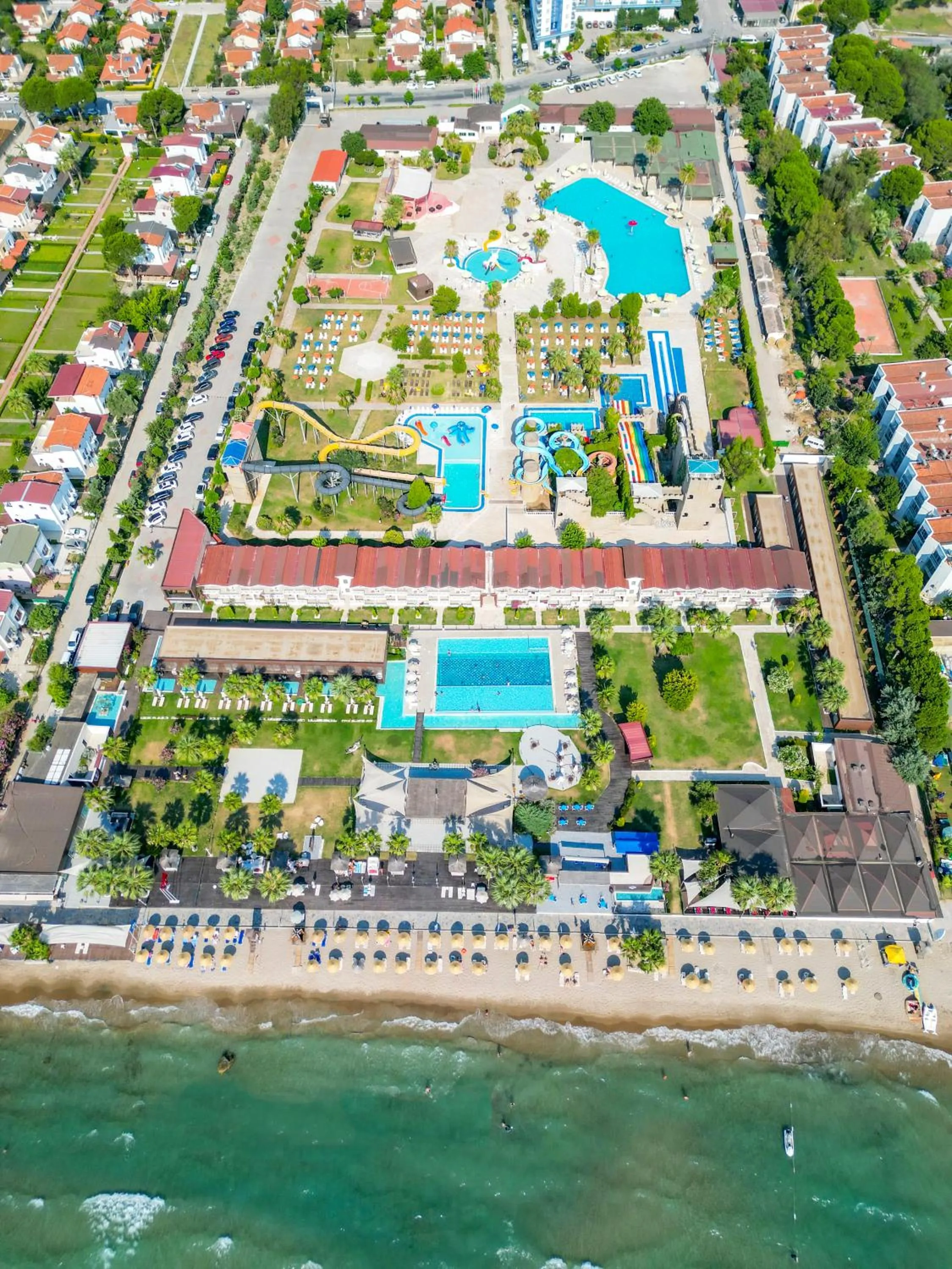 Property building in Risus Beach Resort Hotel
