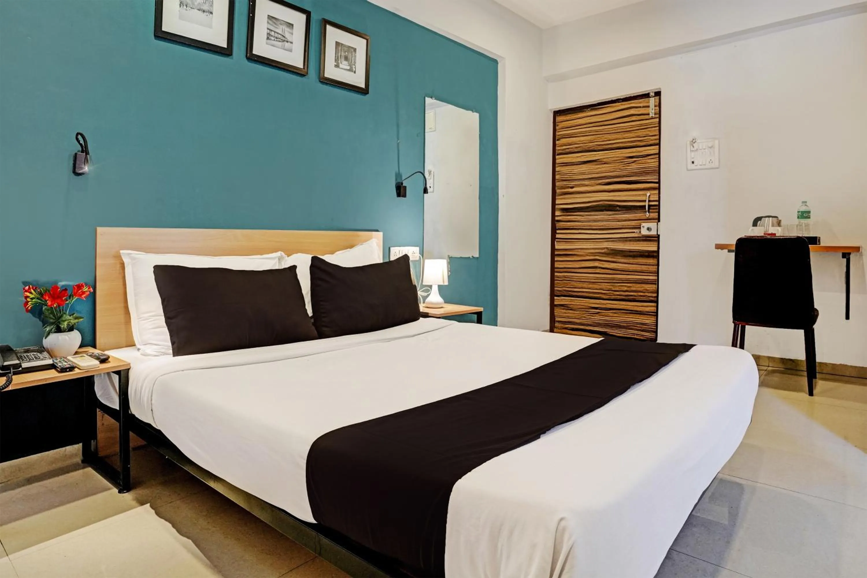 Bedroom, Bed in Super Hotel O Bhumi World