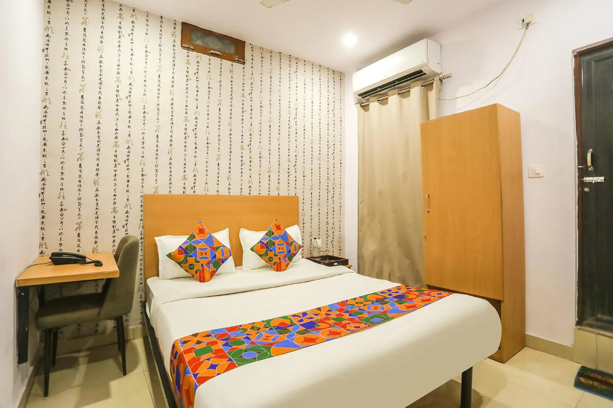 Bed in FabHotel Pranjul Inn