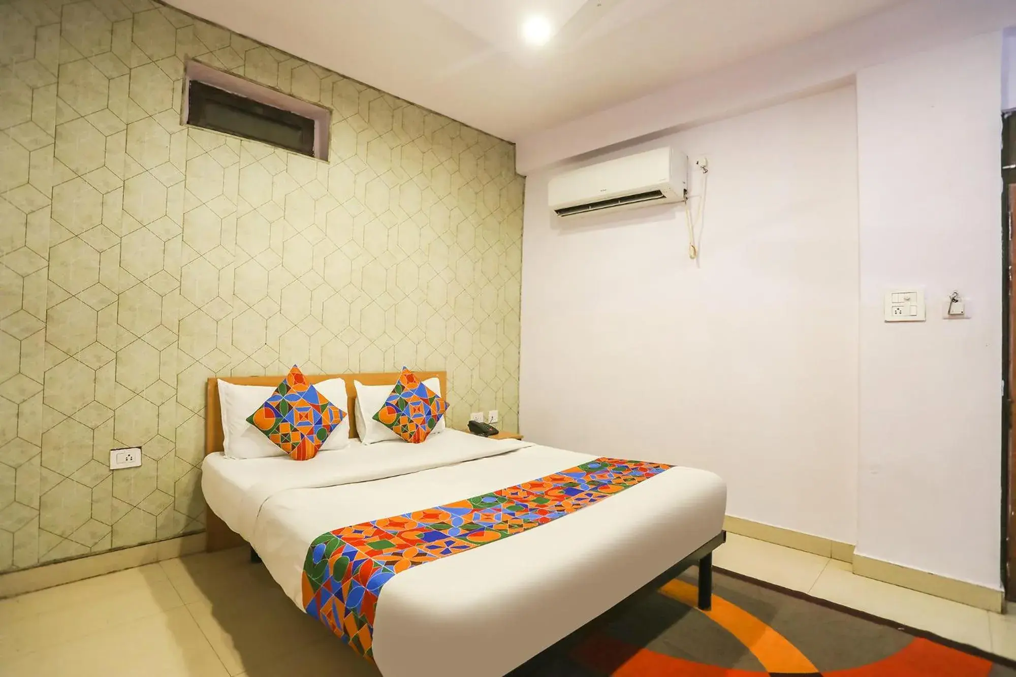 Superior Double Room - single occupancy in FabHotel Pranjul Inn Superior Double Room - single occupancy in FabHotel Pranjul Inn