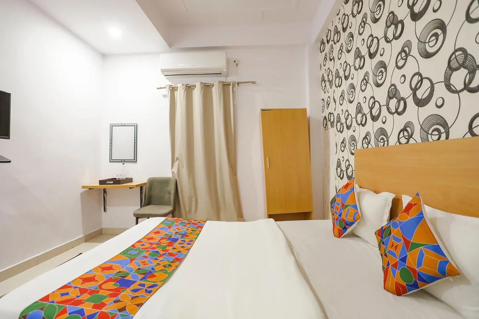 Bed in FabHotel Pranjul Inn