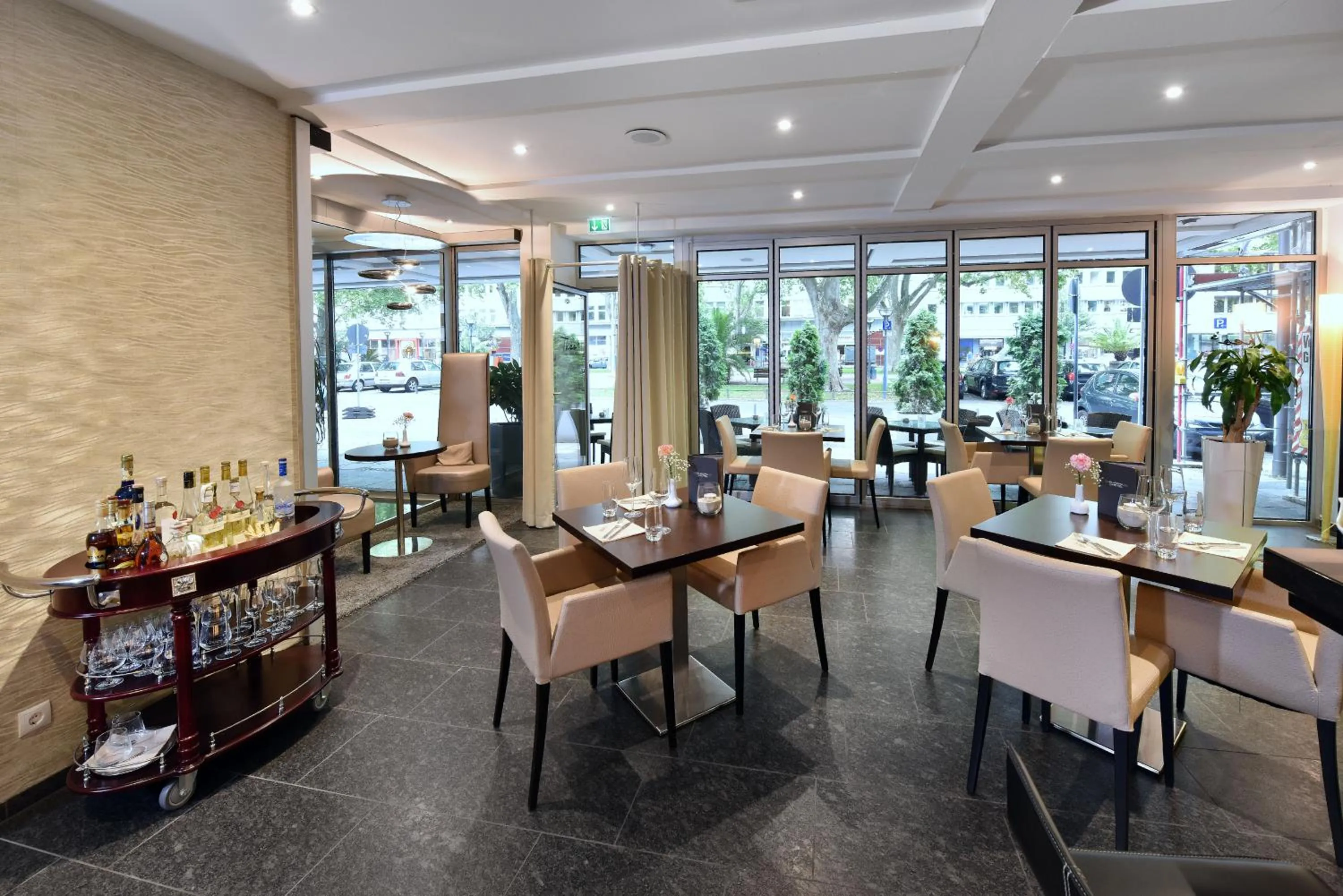 Restaurant/places to eat in Tulip Inn Ludwigshafen City