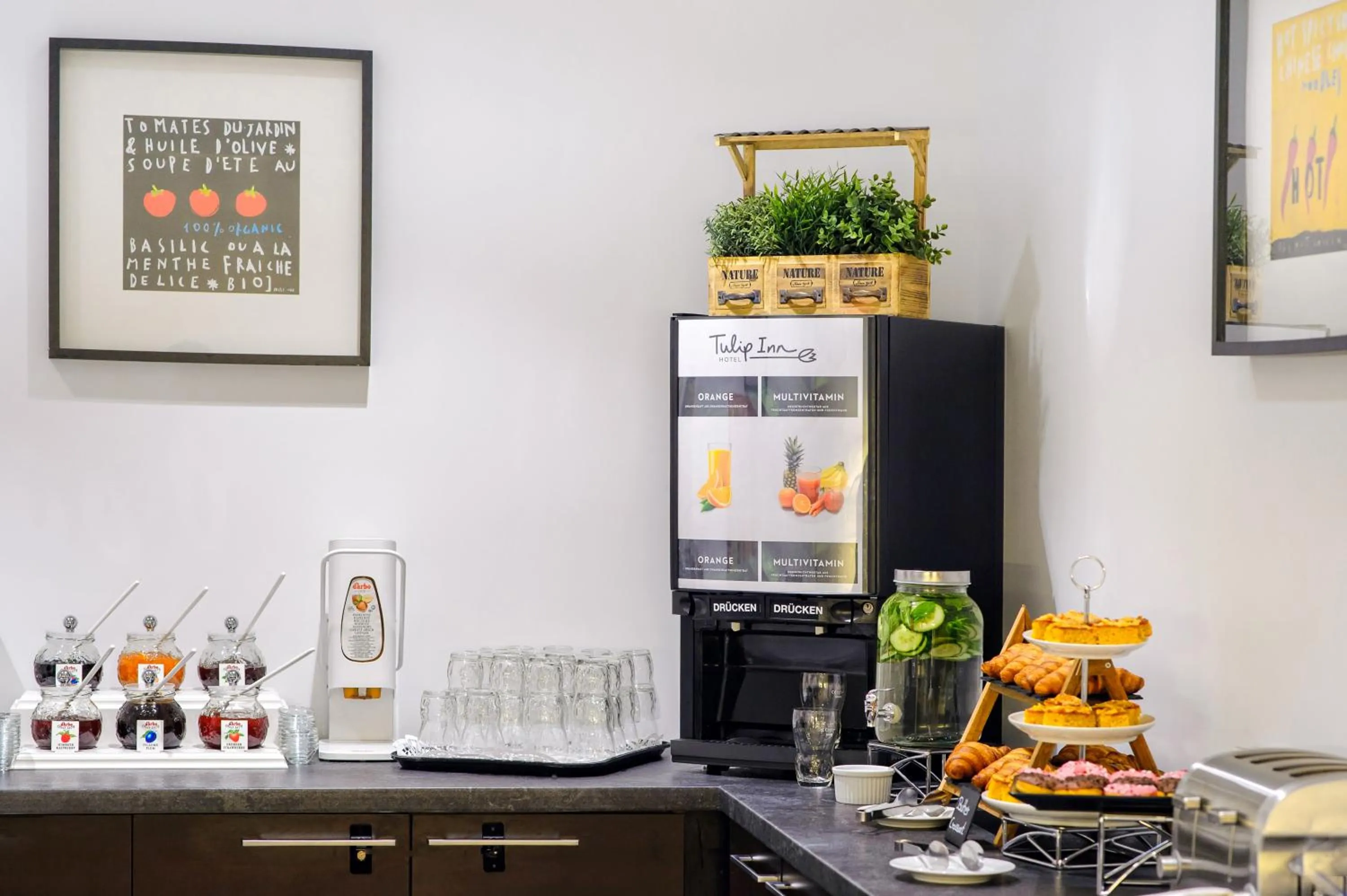 Breakfast in Tulip Inn Ludwigshafen City