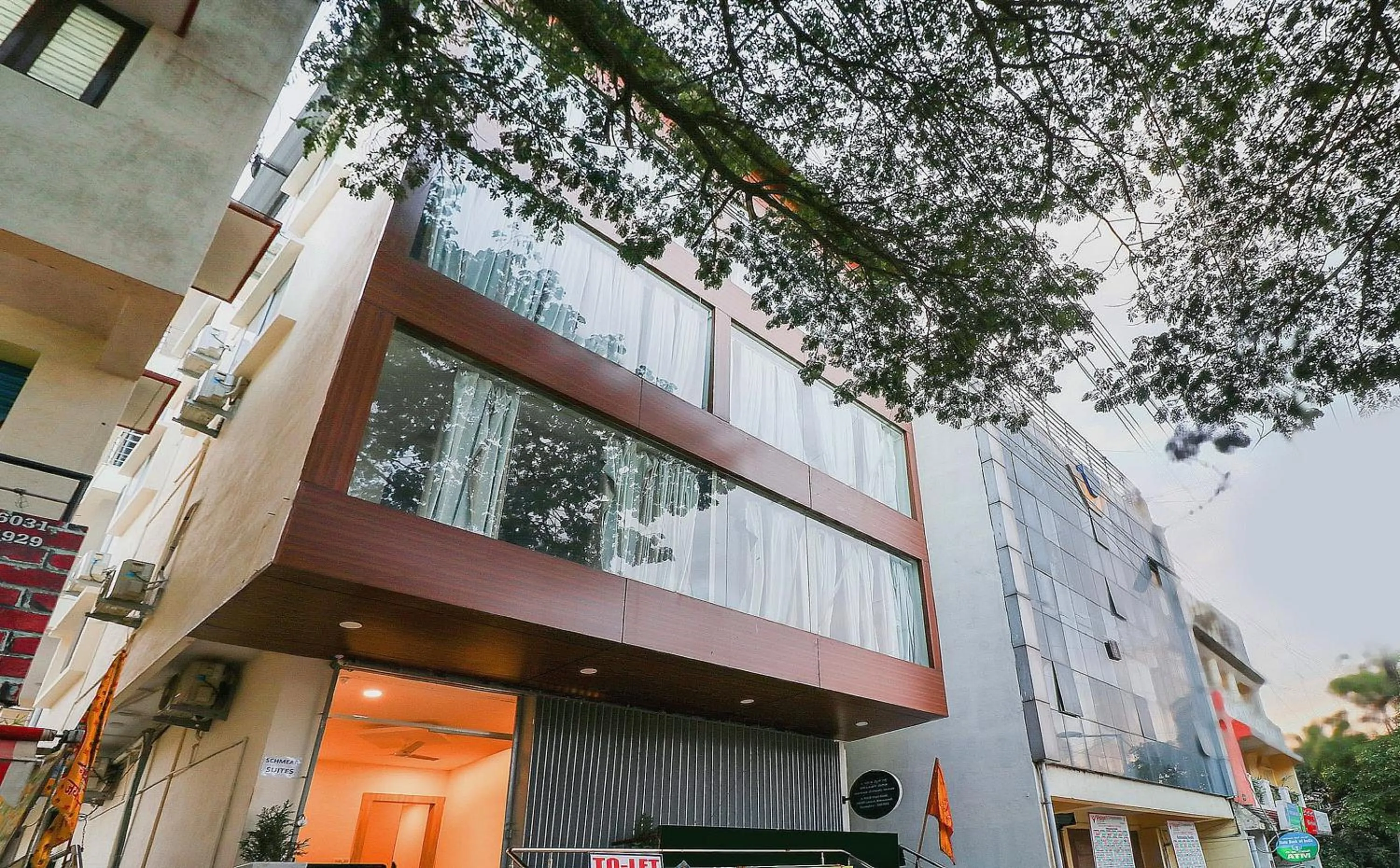 Facade/entrance in Capital O GN Suites