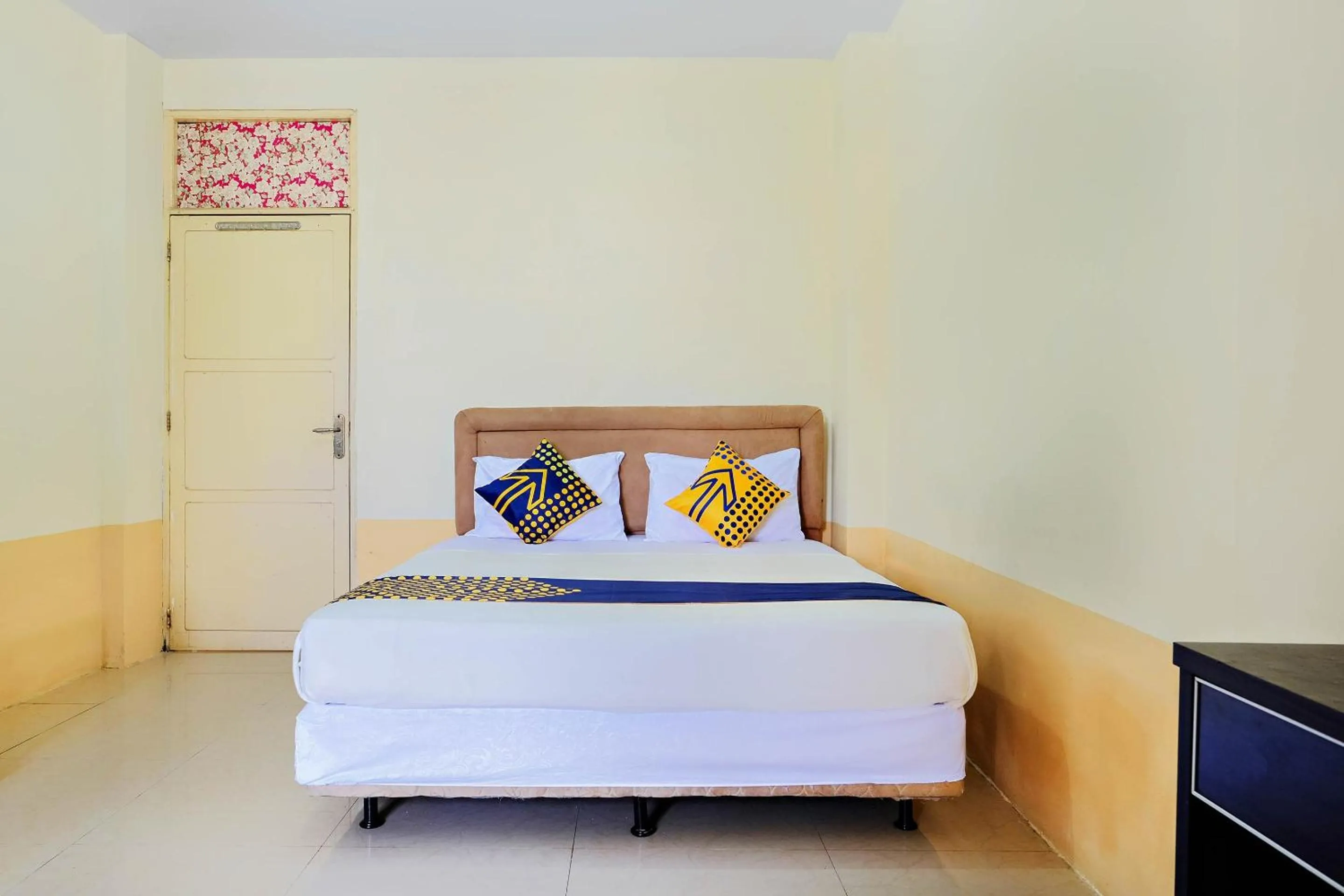 Bedroom in Hotel O Zn Guest House