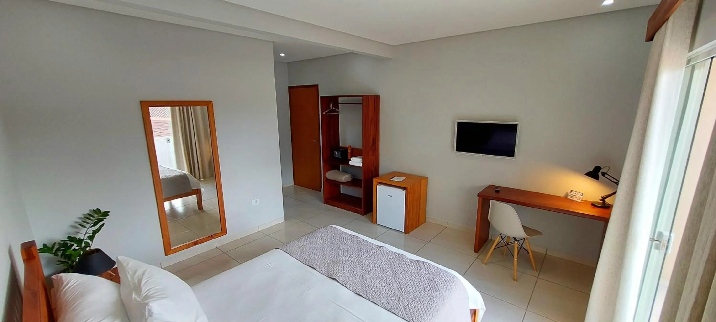 Photo of the whole room, Bed in Pousada das Saíras