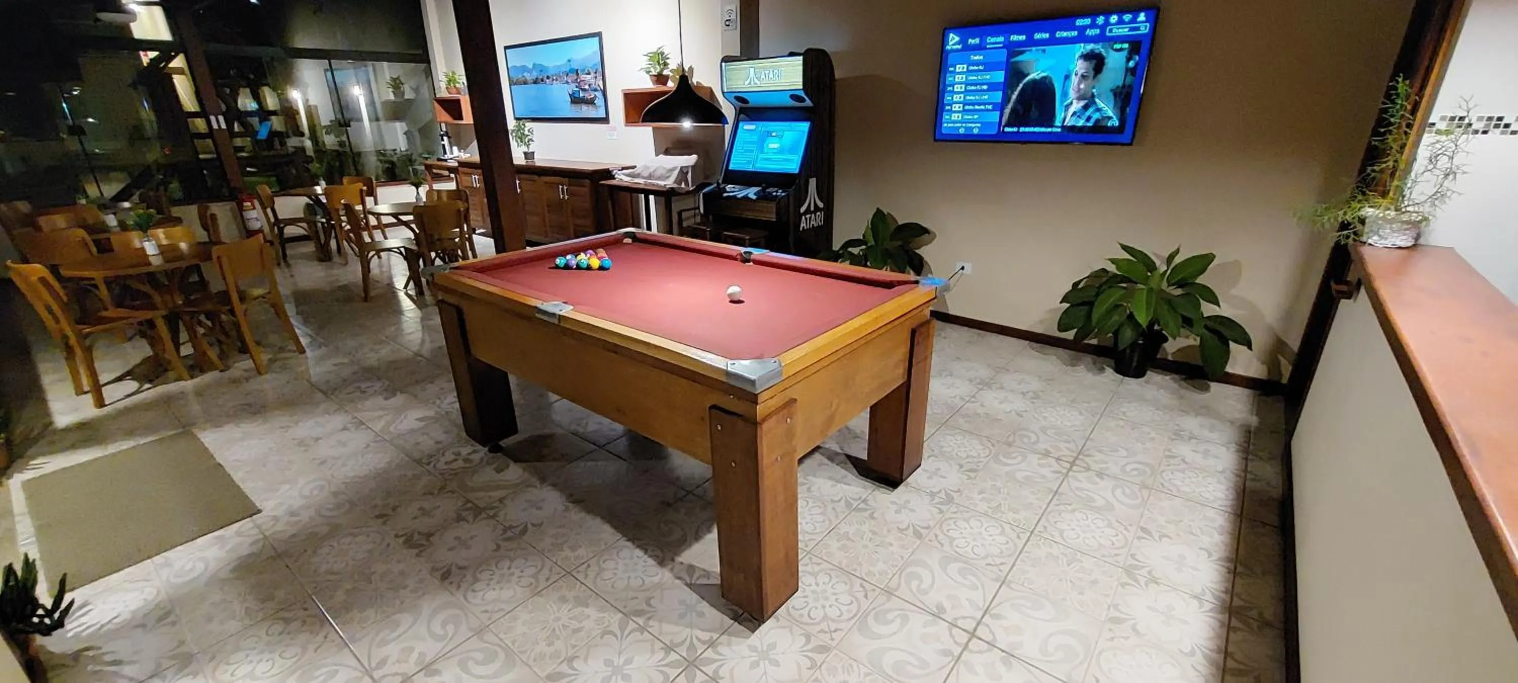 Communal lounge/ TV room in Pousada das Saíras