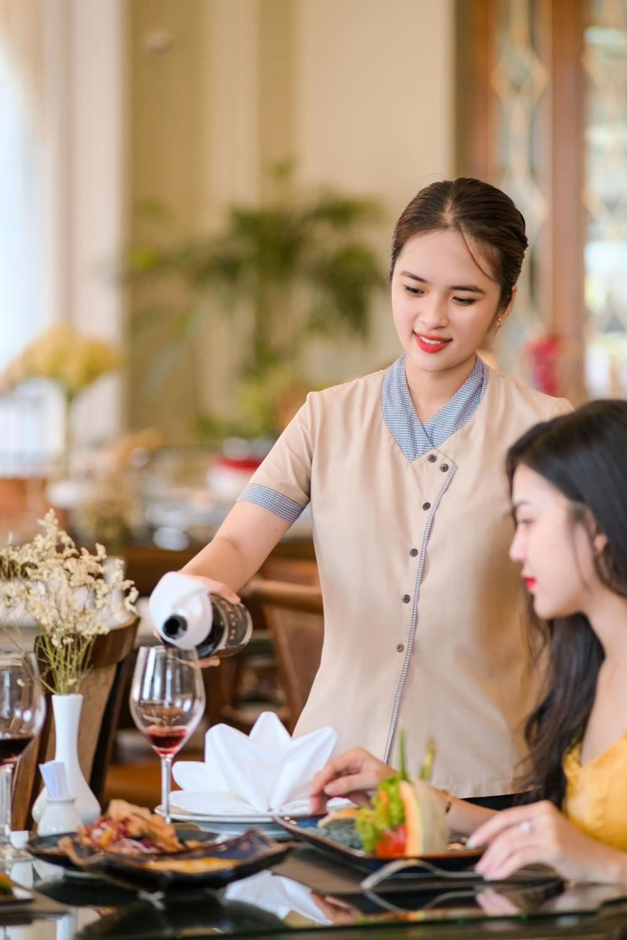 Restaurant/places to eat in AVS Hotel Phu Quoc