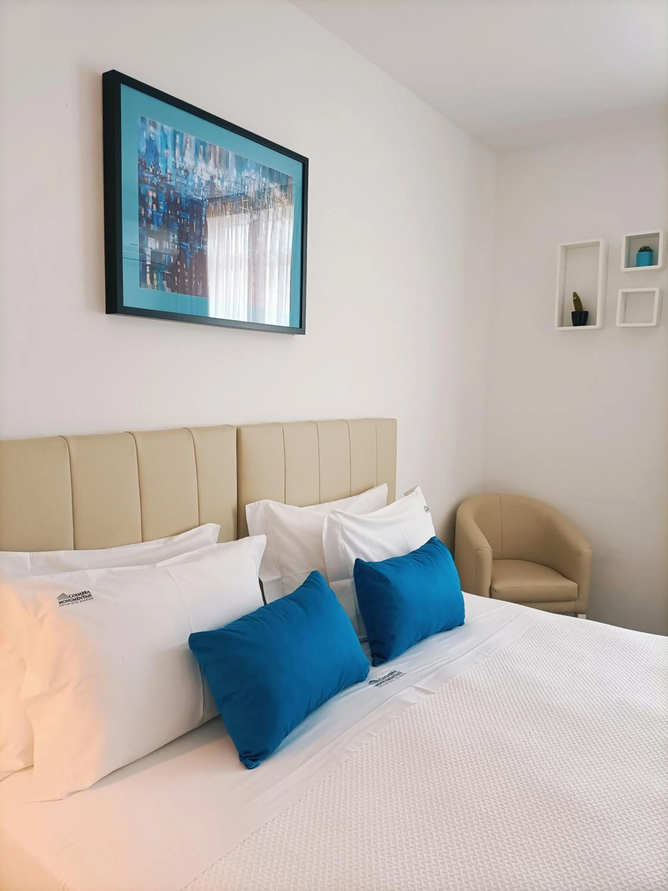 Bed in Coimbra Monumentais B&B