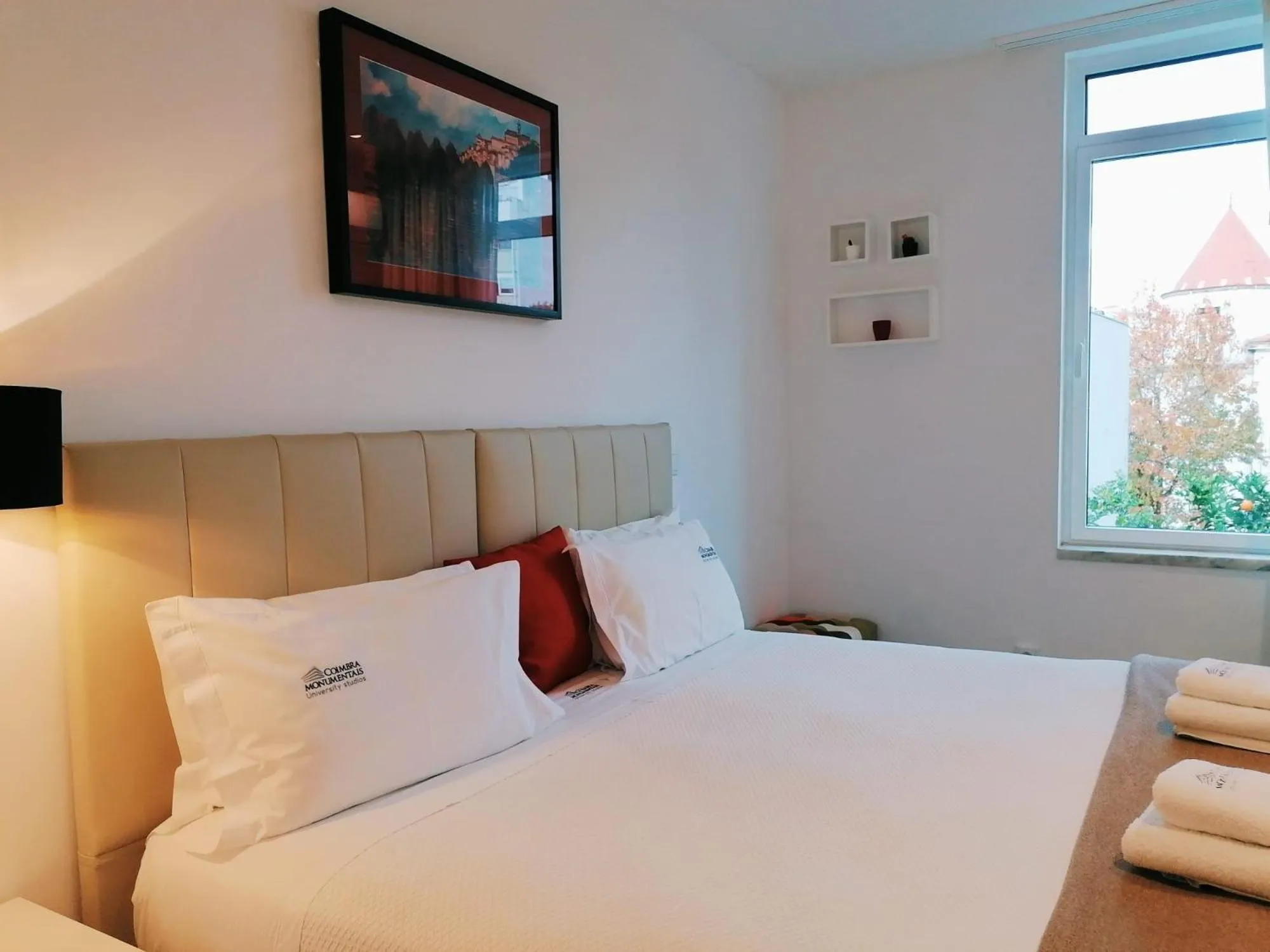 Bed in Coimbra Monumentais B&B