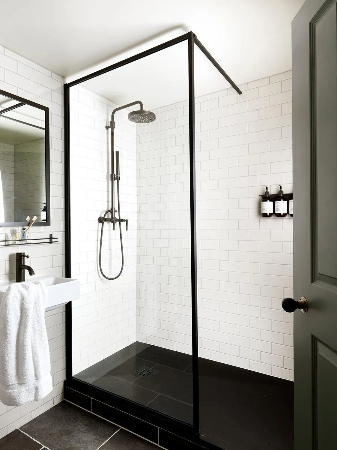 Shower in The George