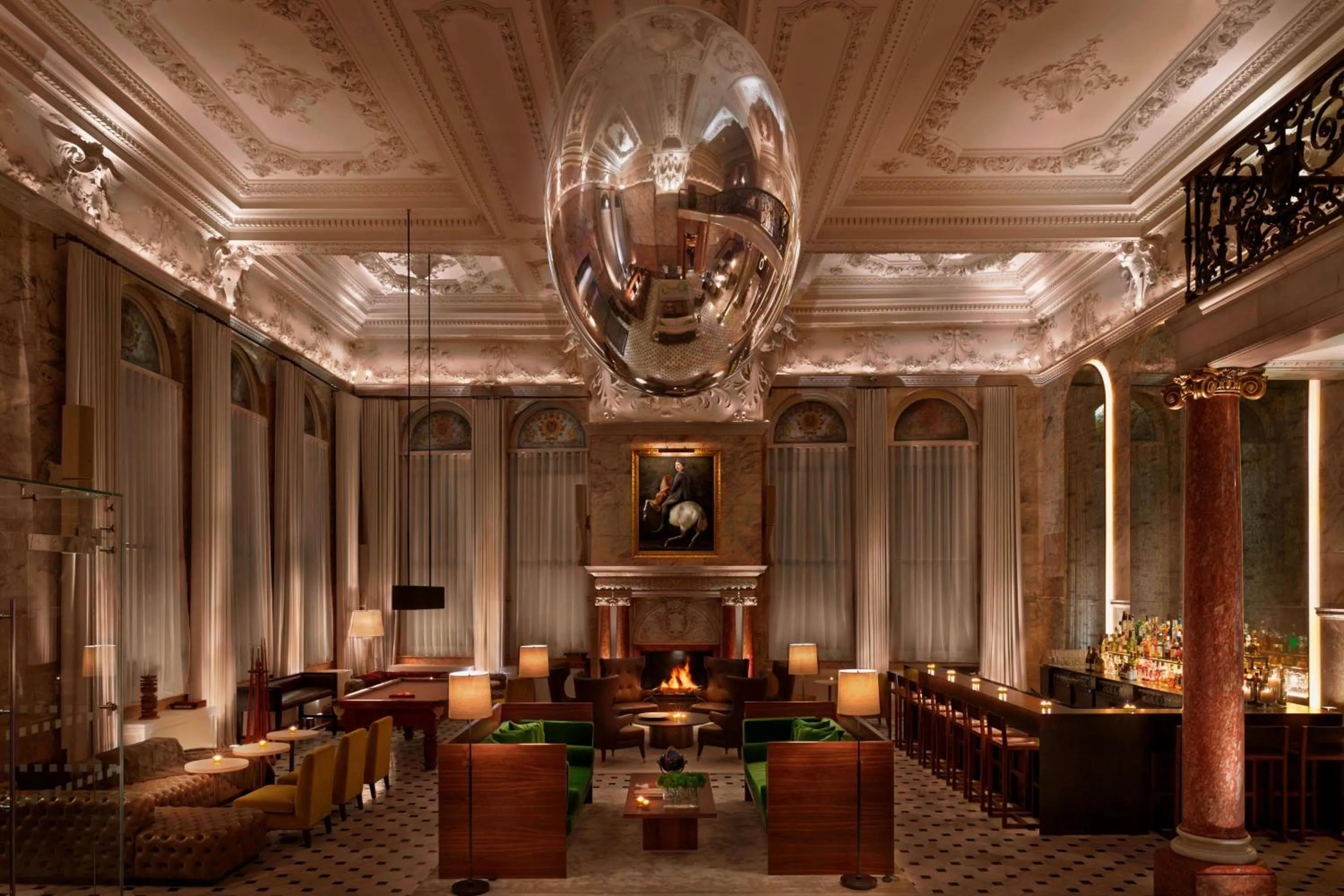 Lobby or reception in The London EDITION