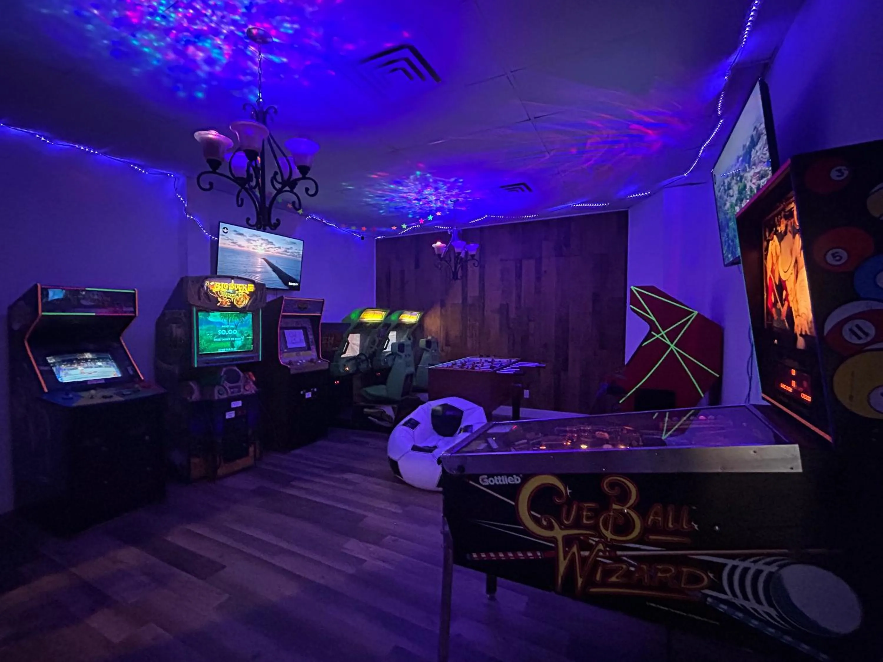 Game Room in New Frontier Hotel