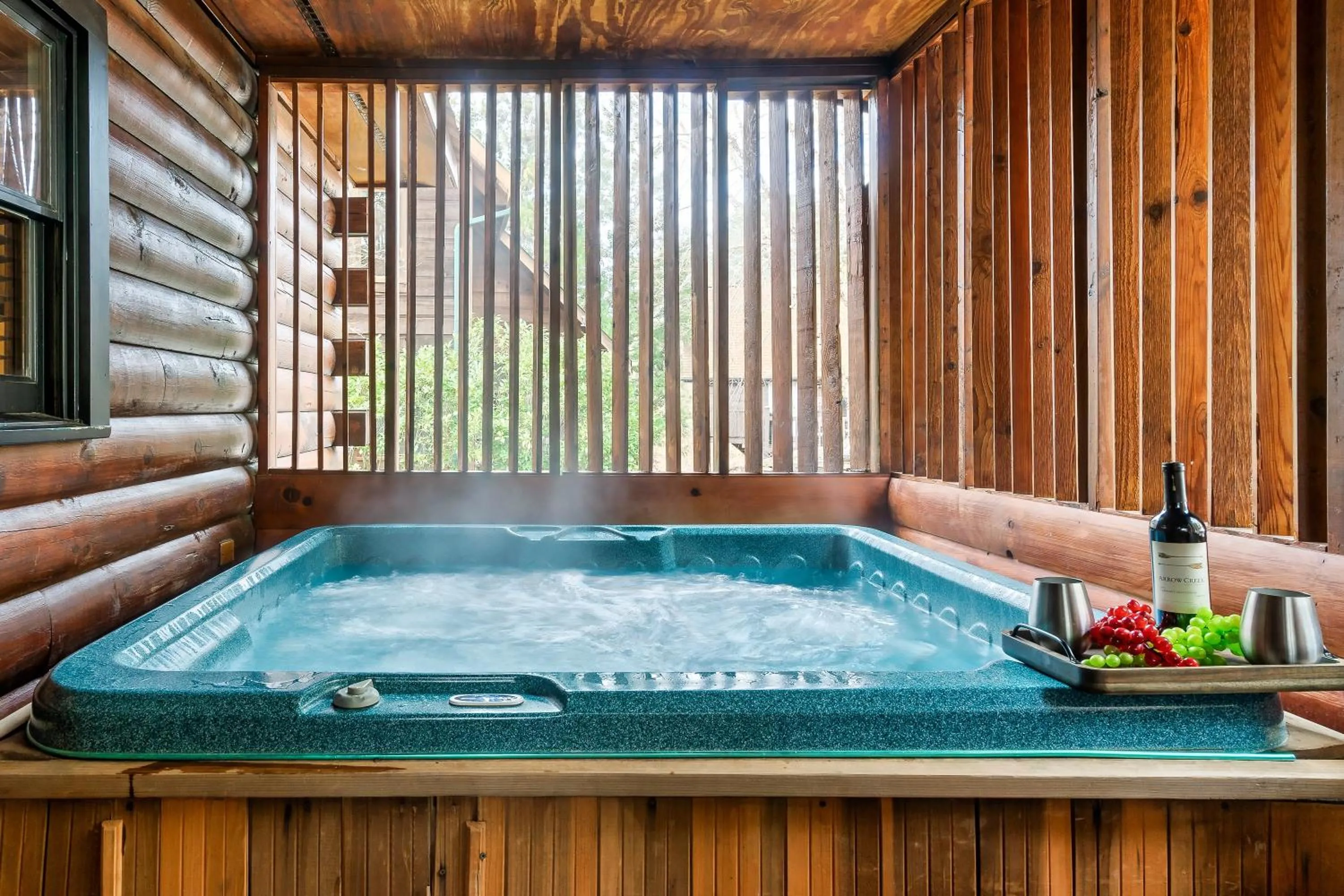 Hot Tub in Love Shack