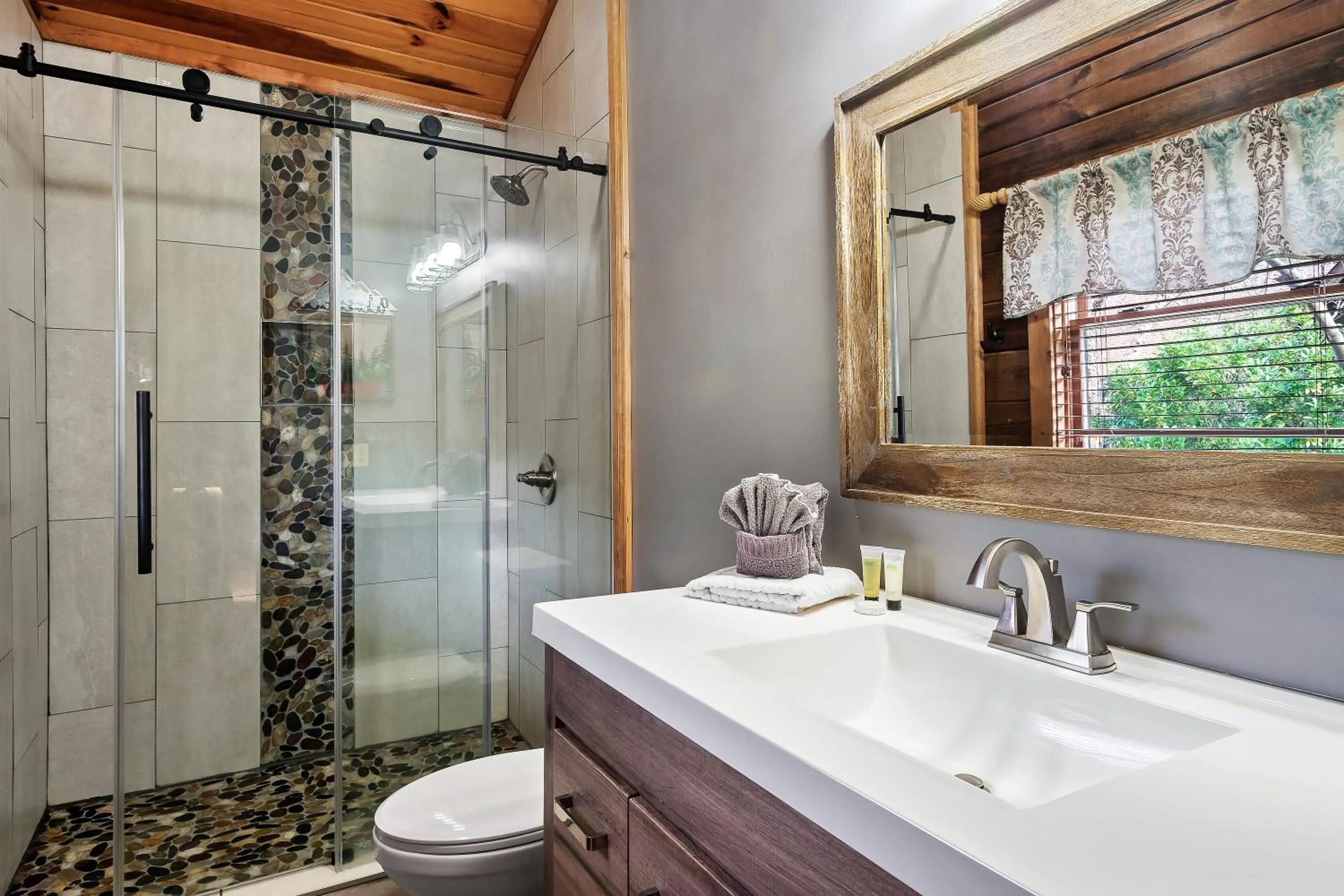 Bathroom in Love Shack