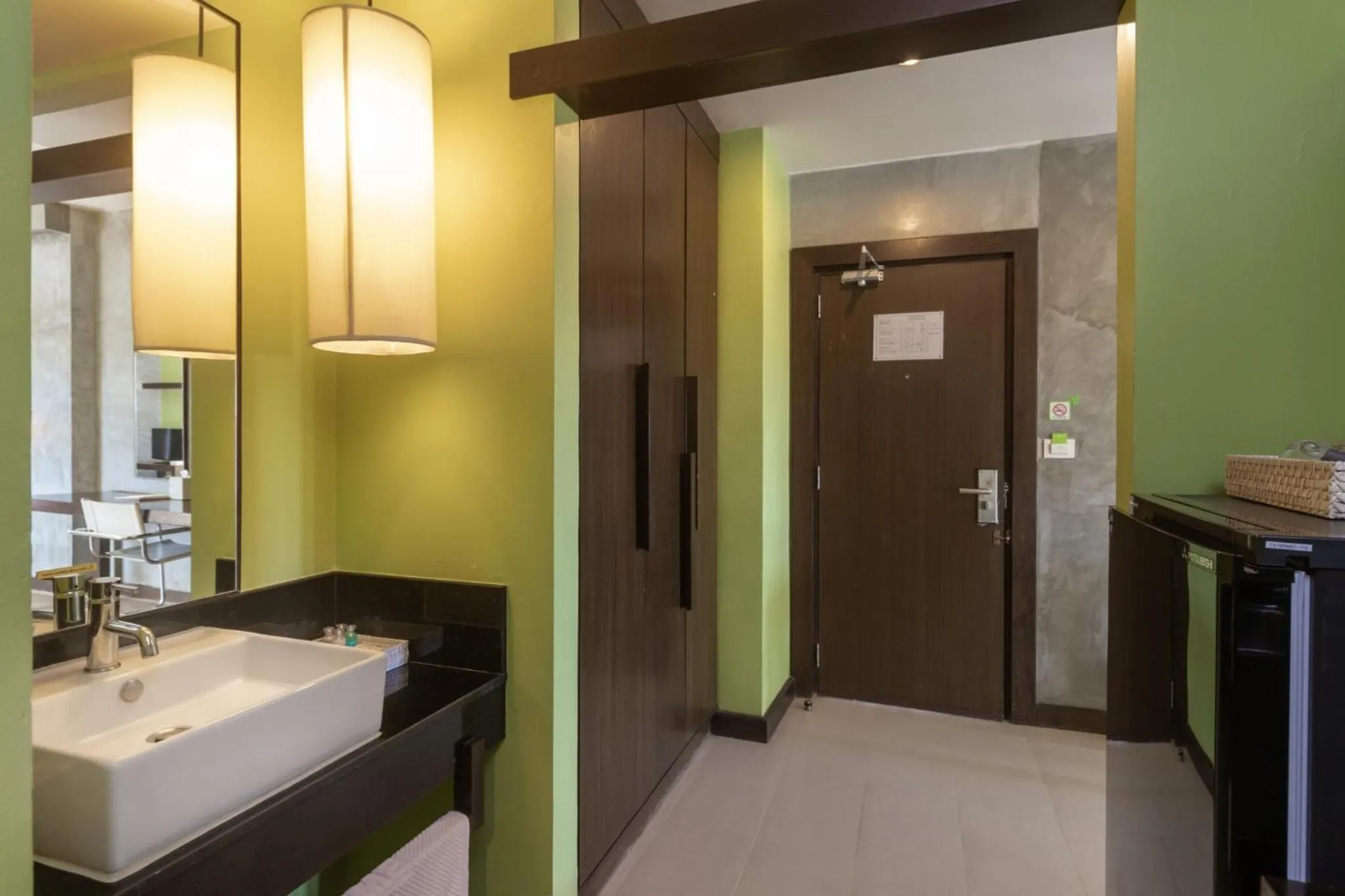 Silathip Huahin Serviced Apartment & Hotel