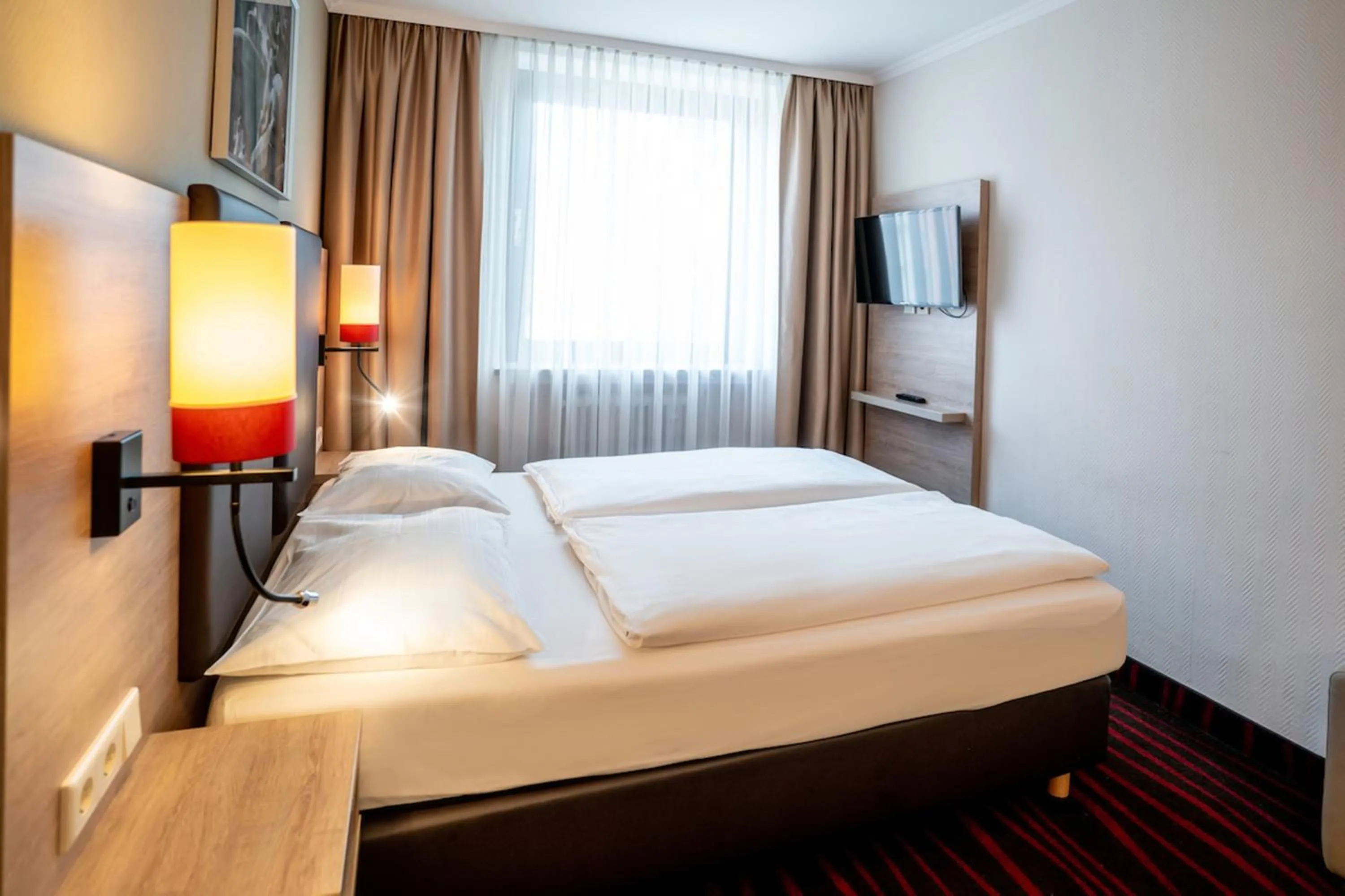 Photo of the whole room, Bed in Europäischer Hof