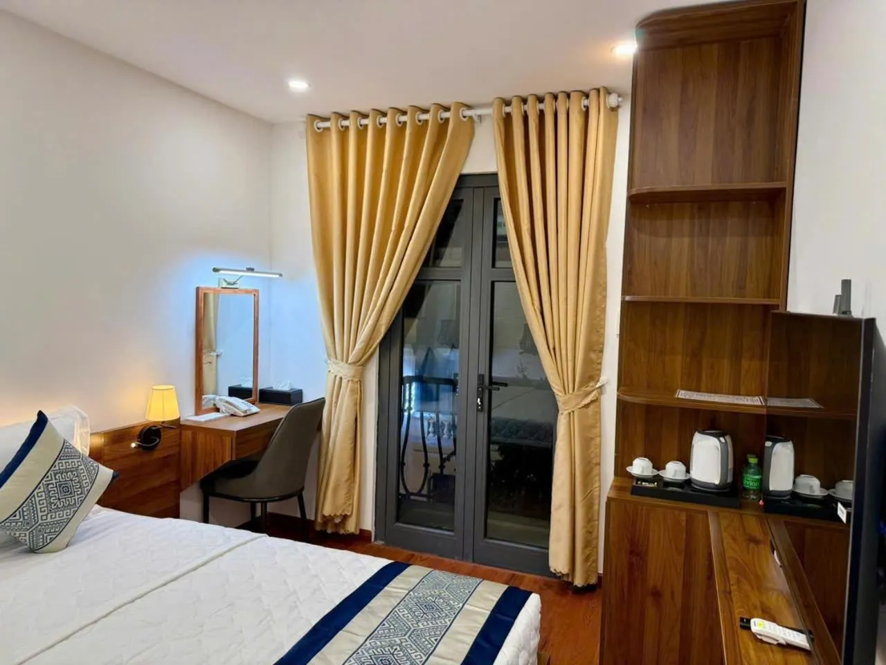 Bed in GOLD CITY Hotel