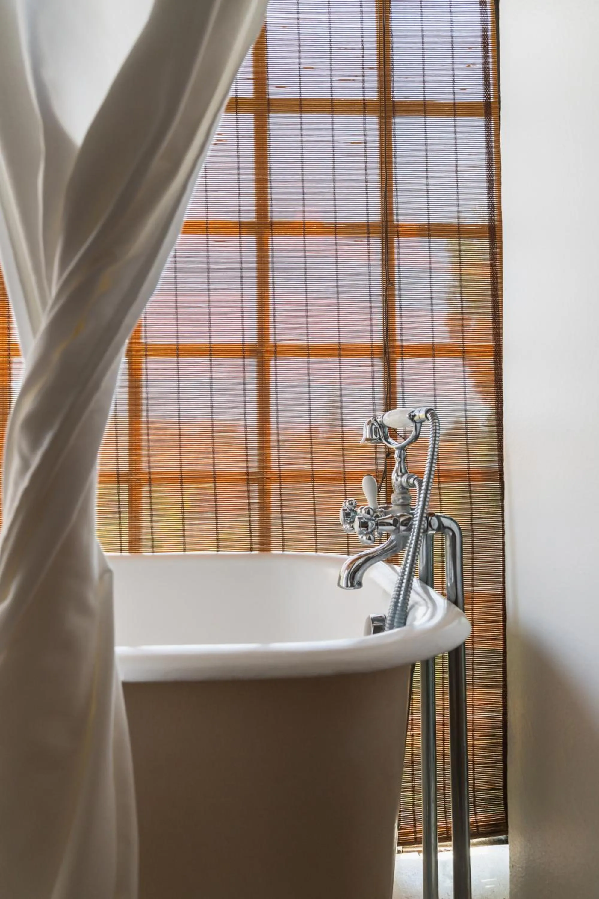 Bath, Bathroom in The Pearl - Marbella