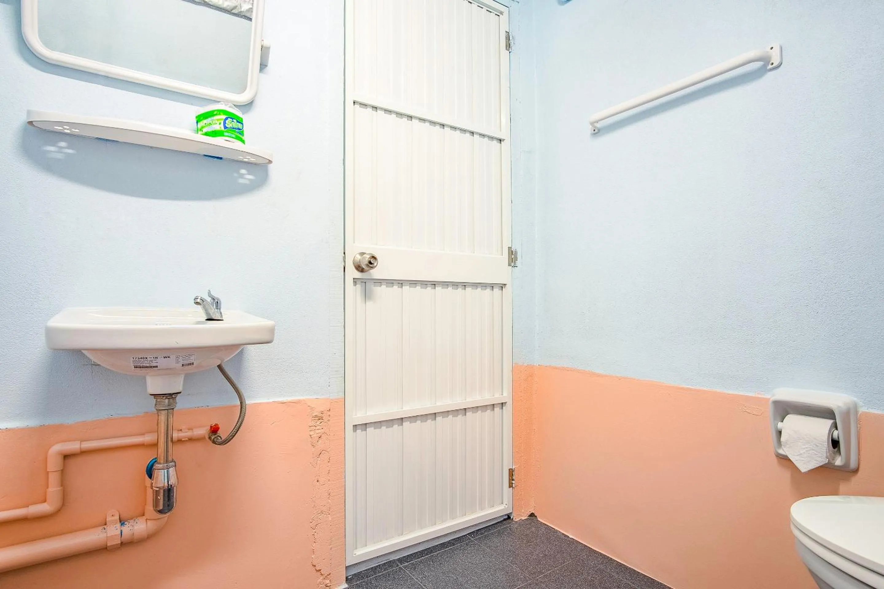 Bathroom in Baan Kim Lian SHA