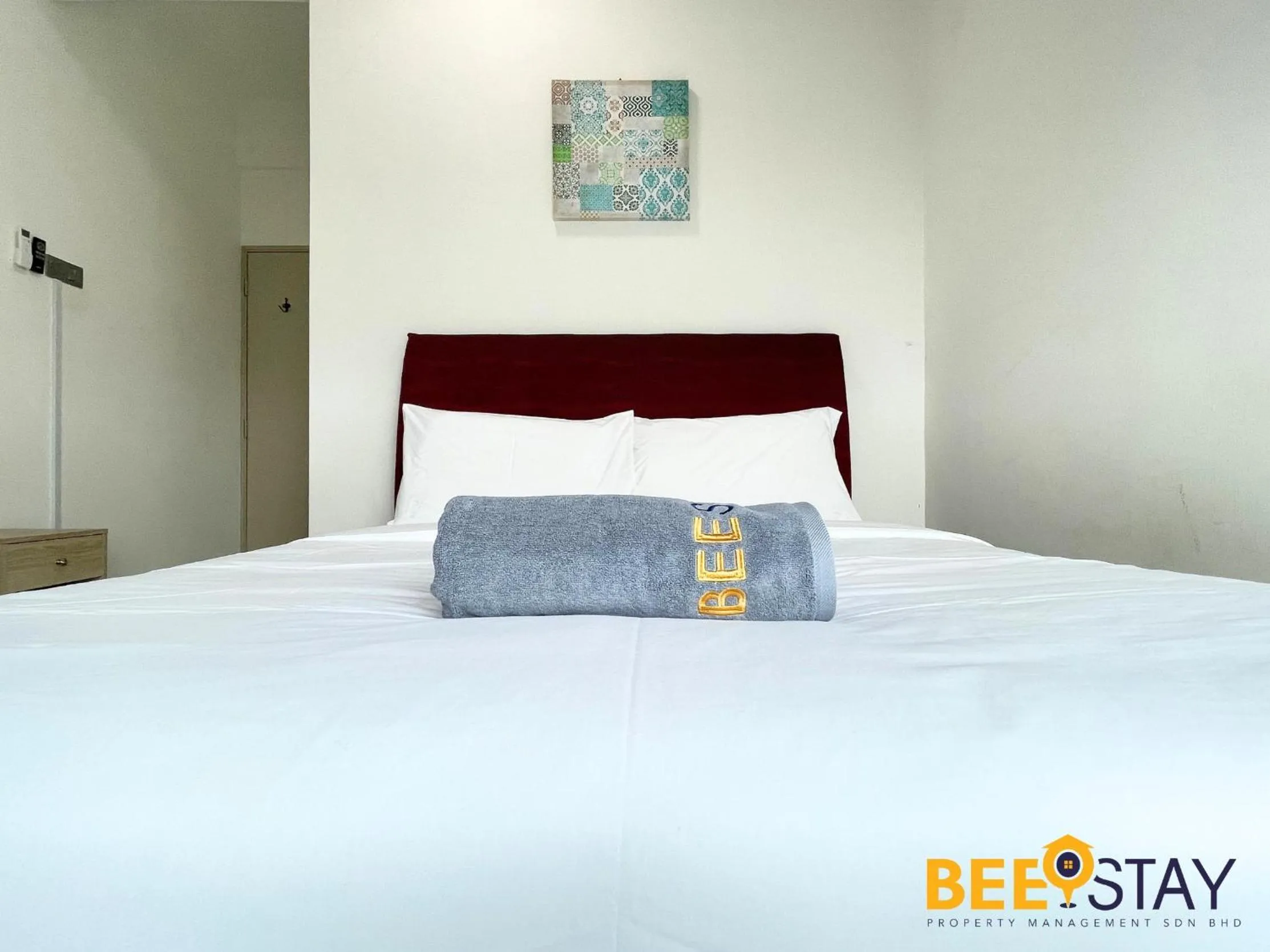 Photo of the whole room, Bed in KLIA Ehsan Residences Sepang Nilai