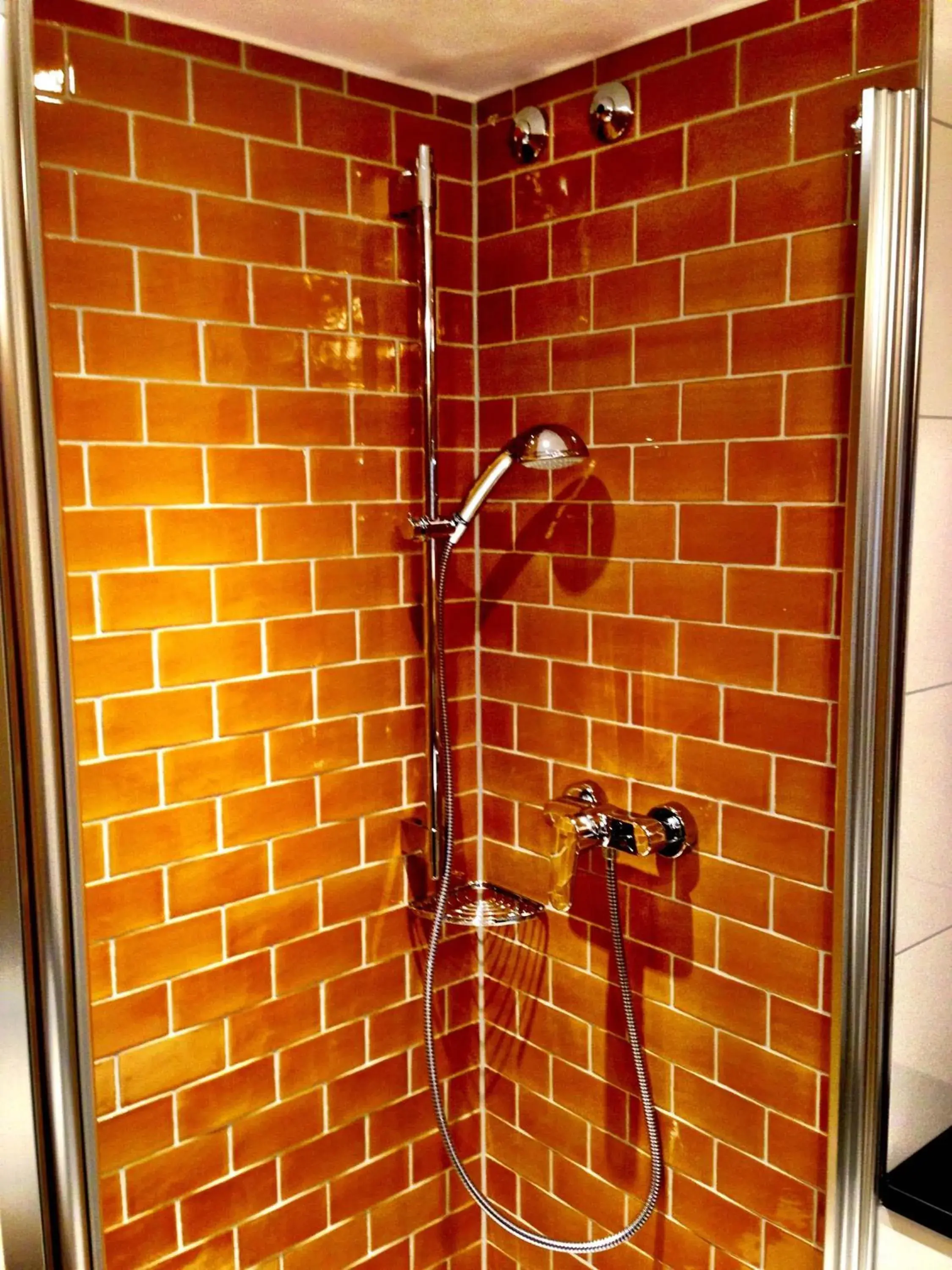 Standard Twin Room in Hotel Europa Life Standard Twin Room in Hotel Europa Life