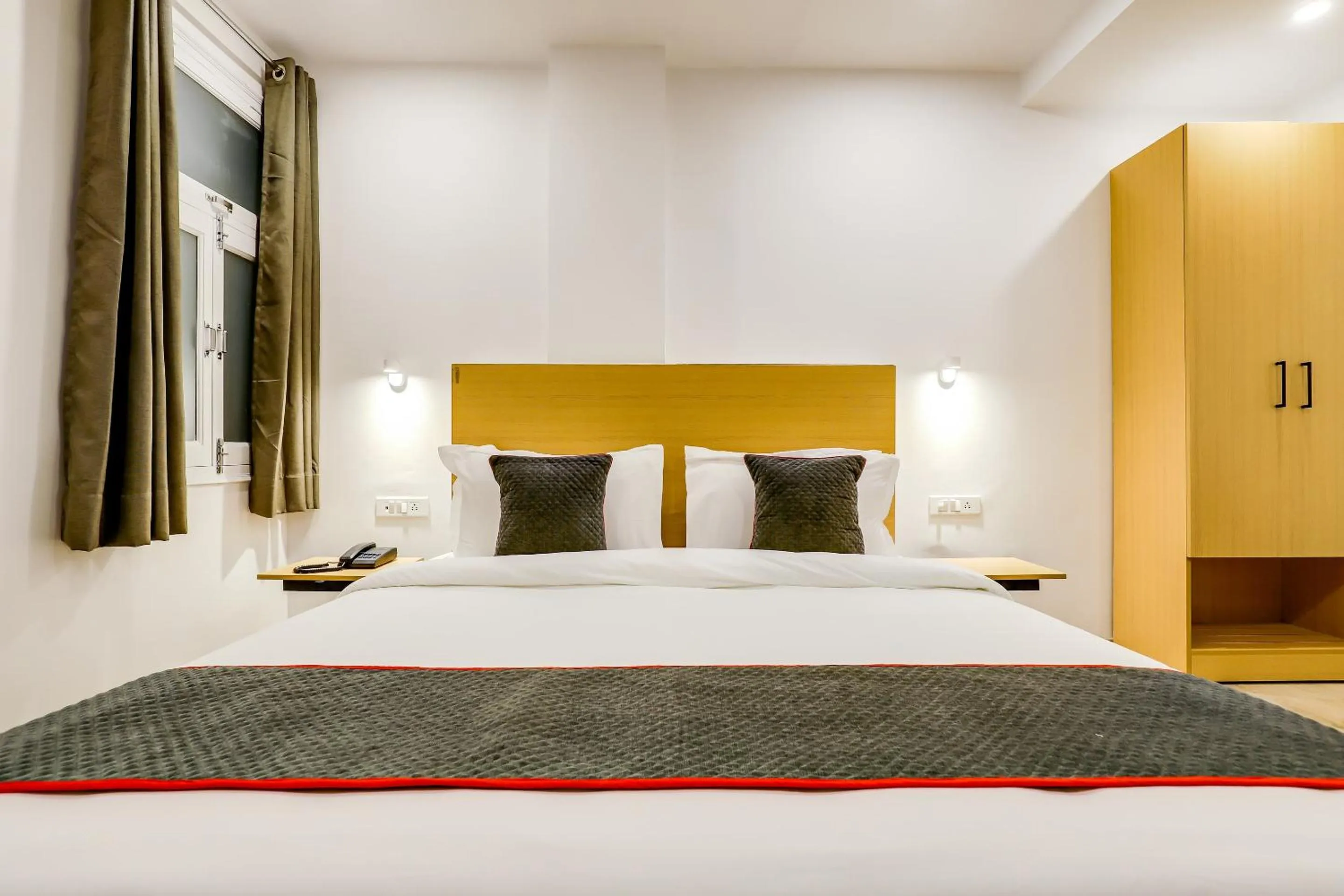 Bedroom, Bed in Townhouse Siddharth Vihar Ghaziabad