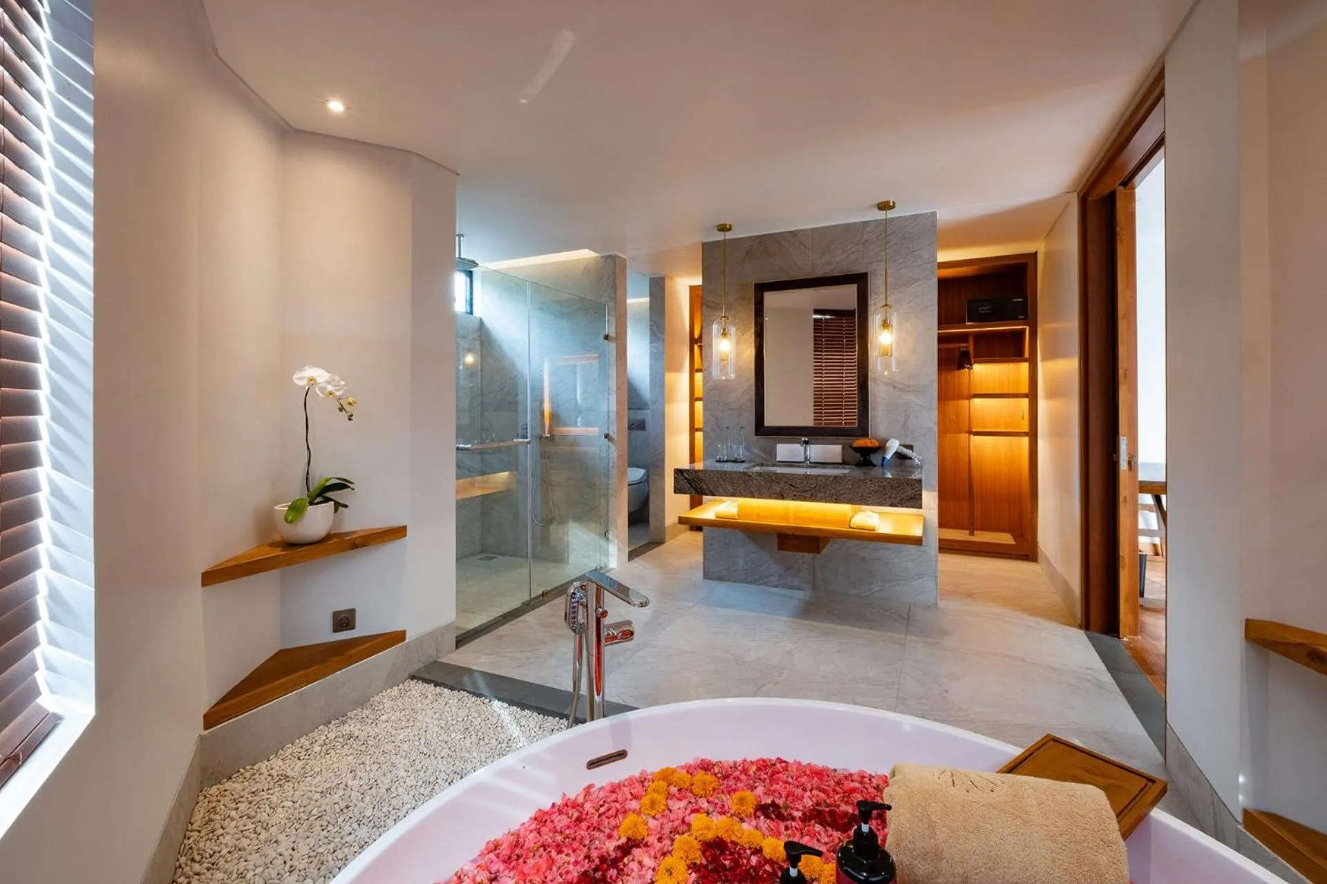 Bath, Bed in La Numa Villas Canggu